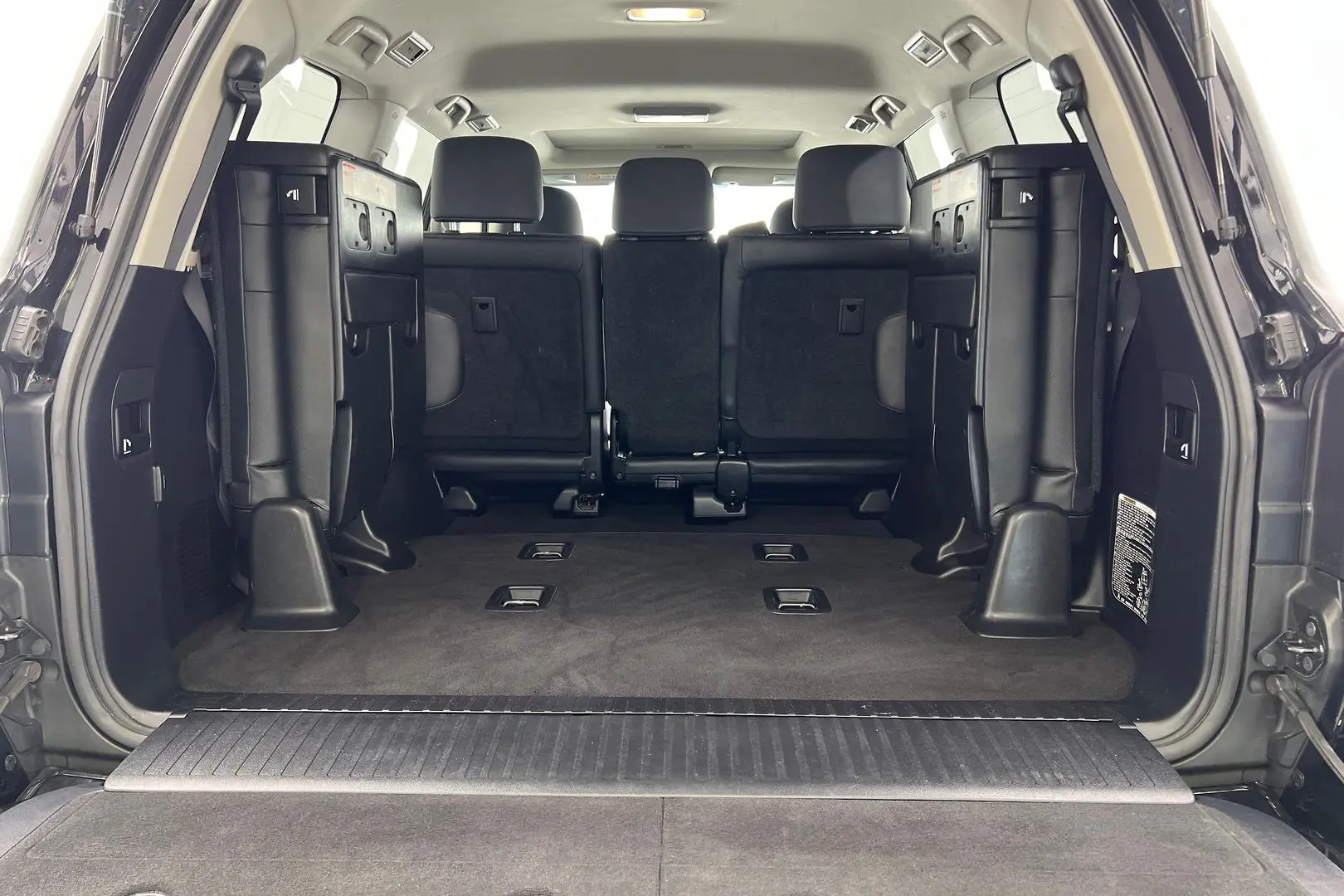 2019 Toyota Landcruiser Gallery Image 20