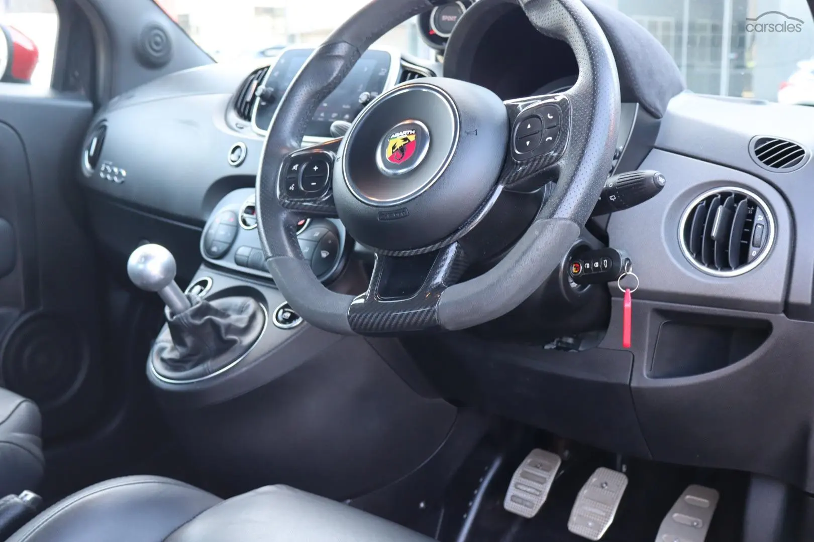 2021 Abarth 595 Image 18