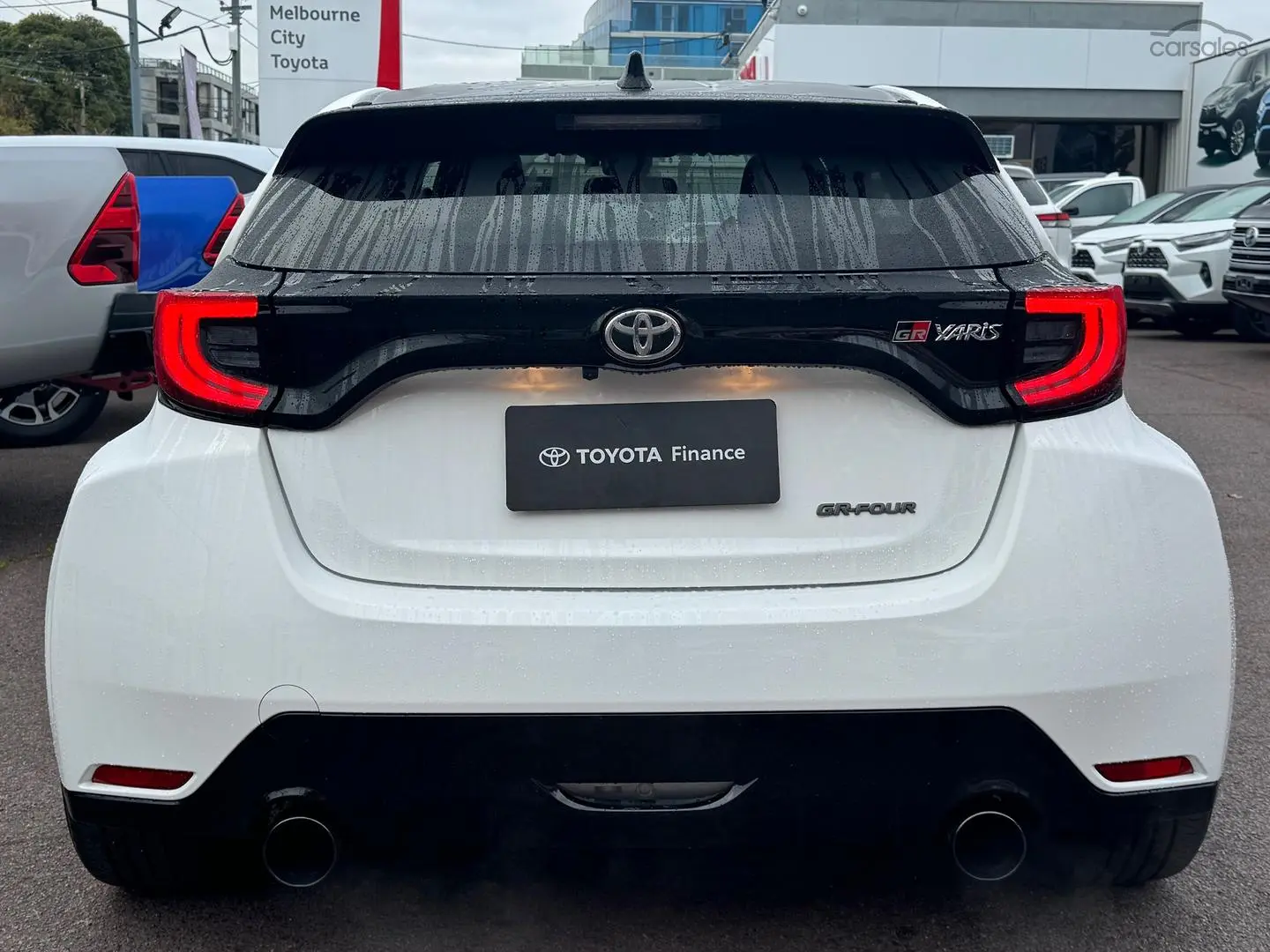 2020 Toyota Yaris Image 6