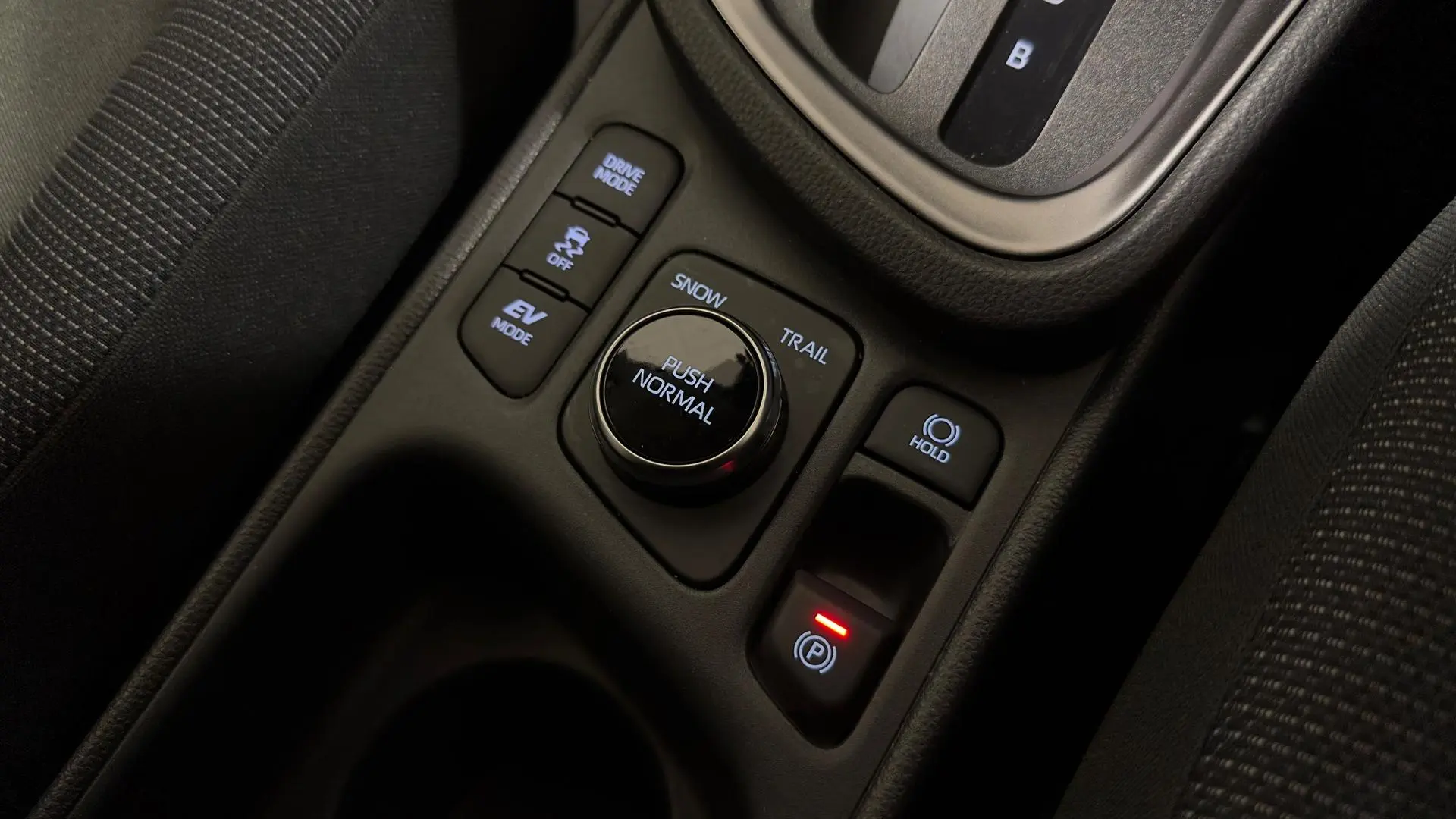 2024 Toyota Yaris Cross Gallery Image 22