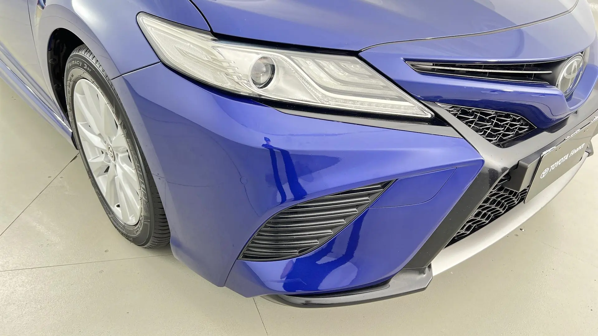 2019 Toyota Camry Gallery Image 14