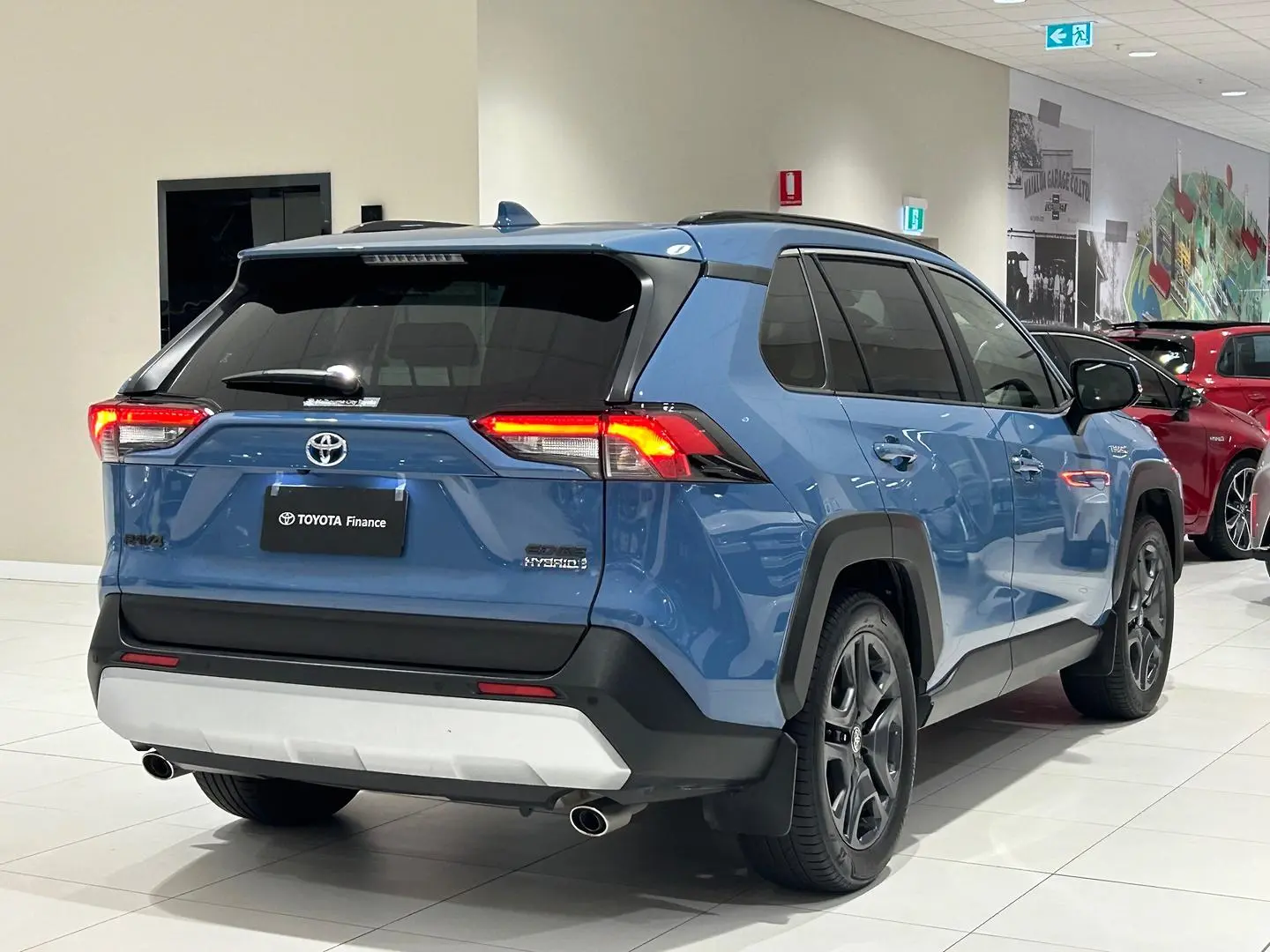 2024 Toyota RAV4 Gallery Image 10
