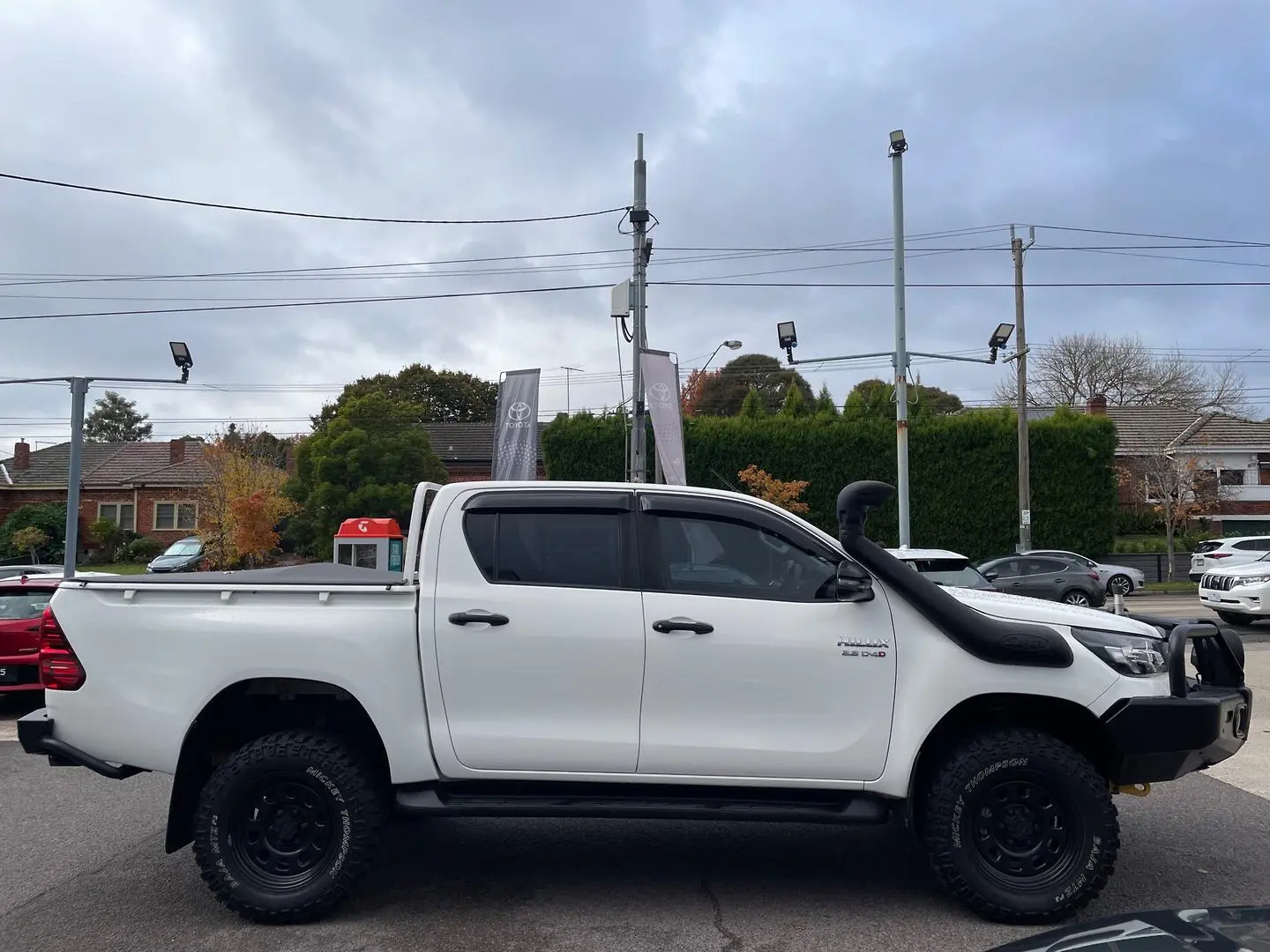 2020 Toyota Hilux Gallery Image 3