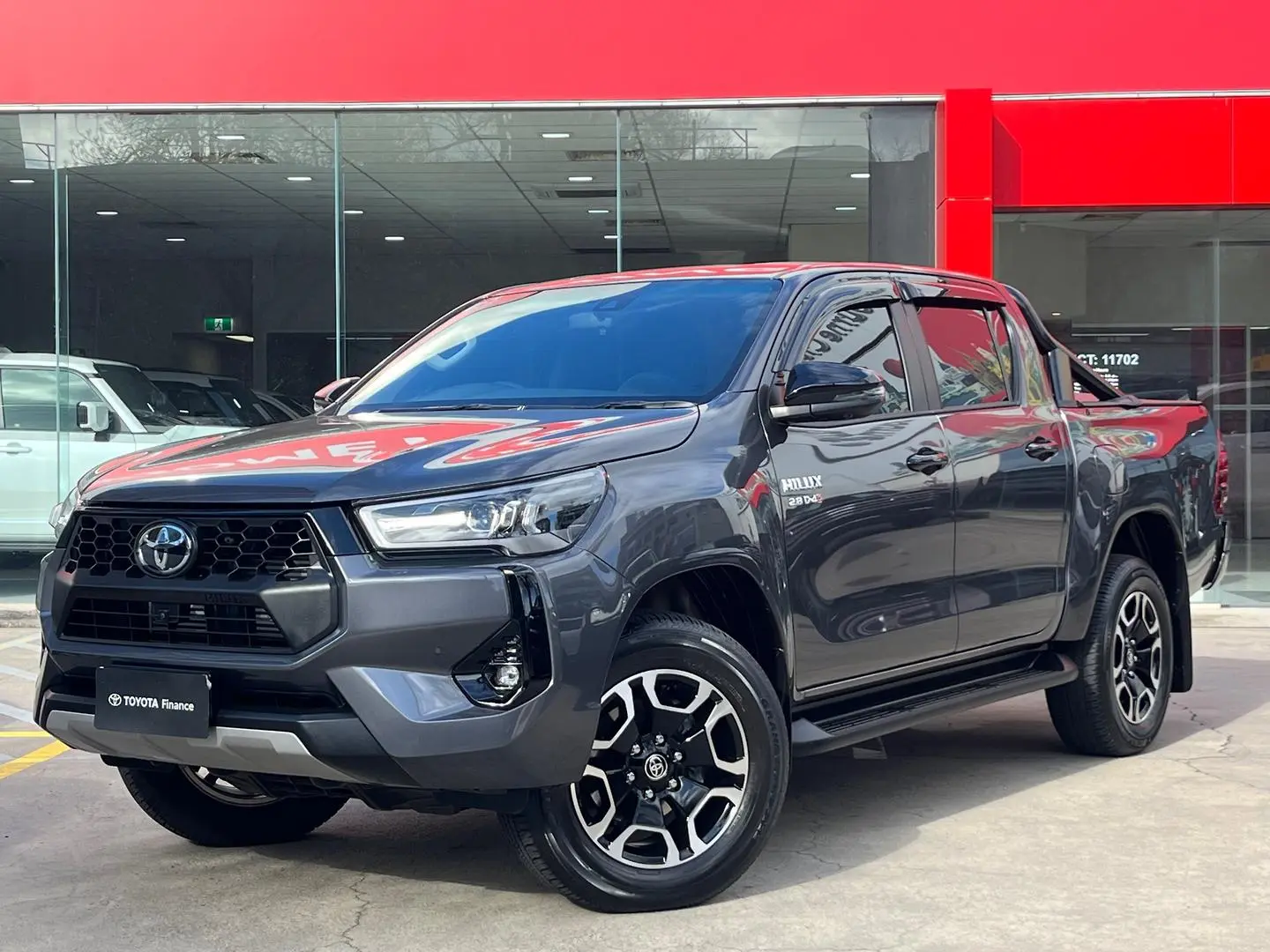2024 Toyota Hilux Gallery Image 8