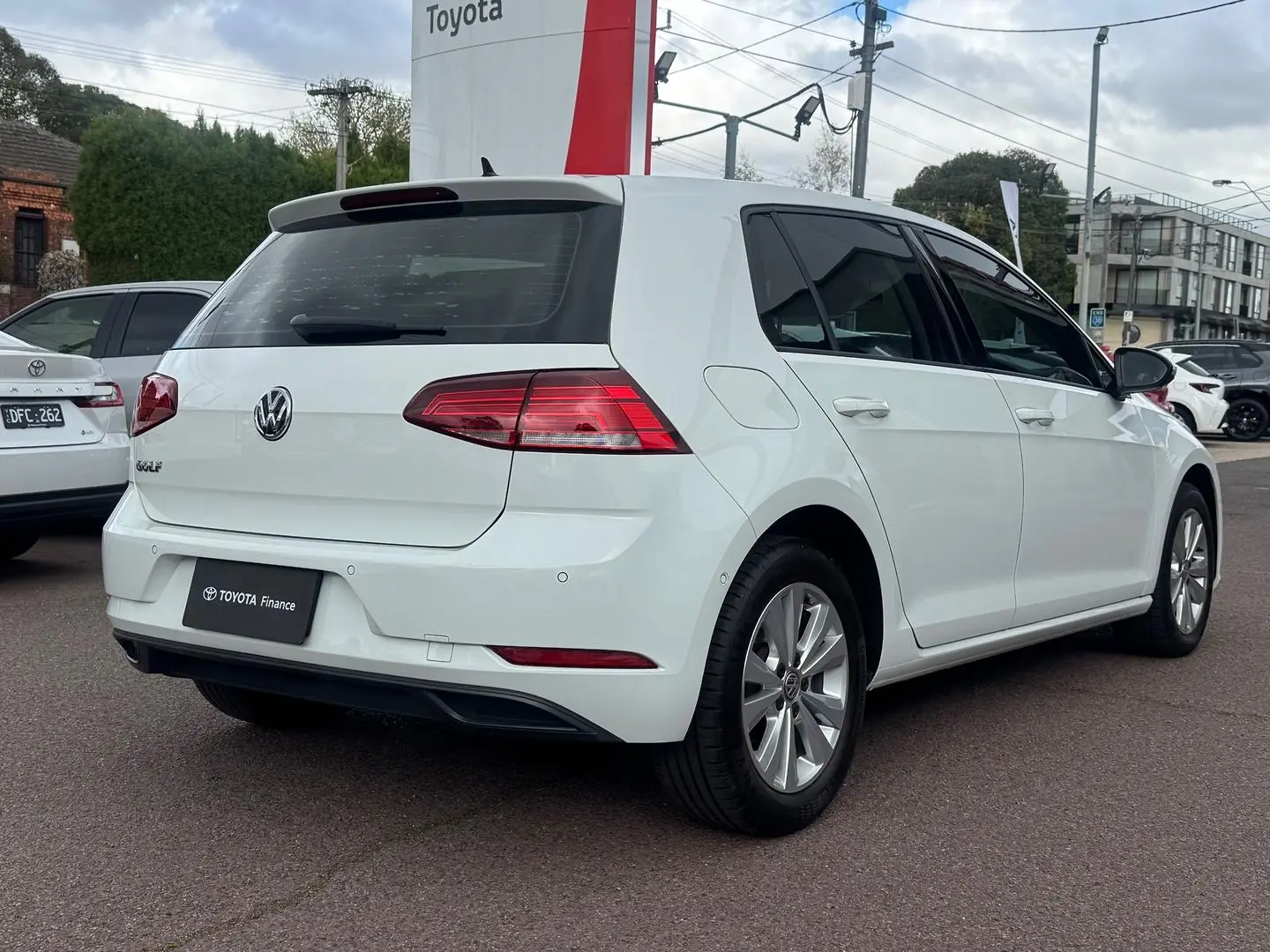 2018 Volkswagen Golf Gallery Image 4