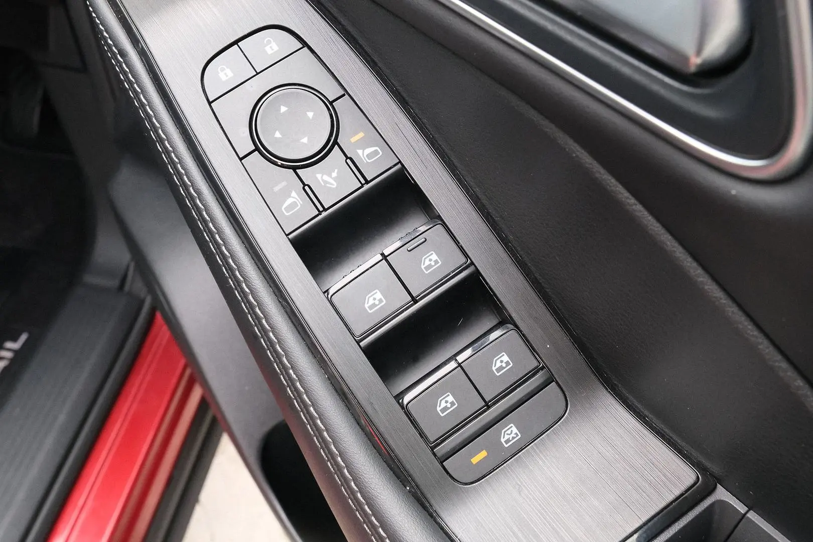 2023 Nissan X-TRAIL Gallery Image 12