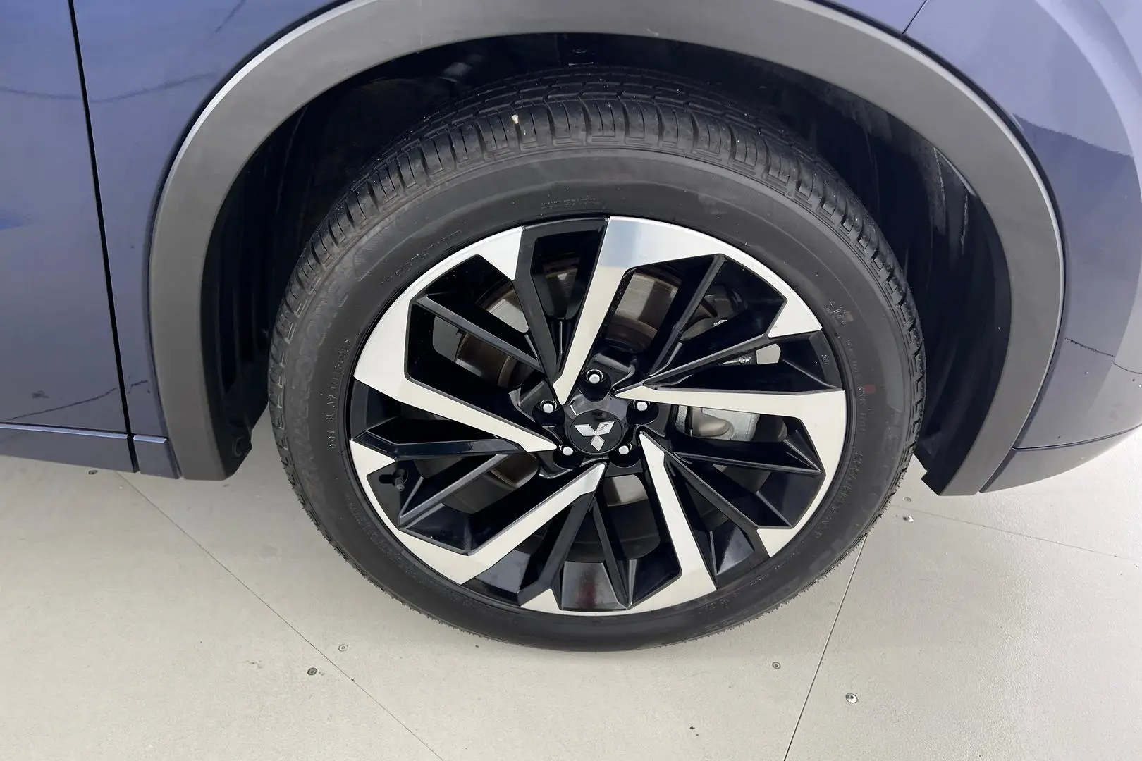 2022 Mitsubishi Outlander Gallery Image 24