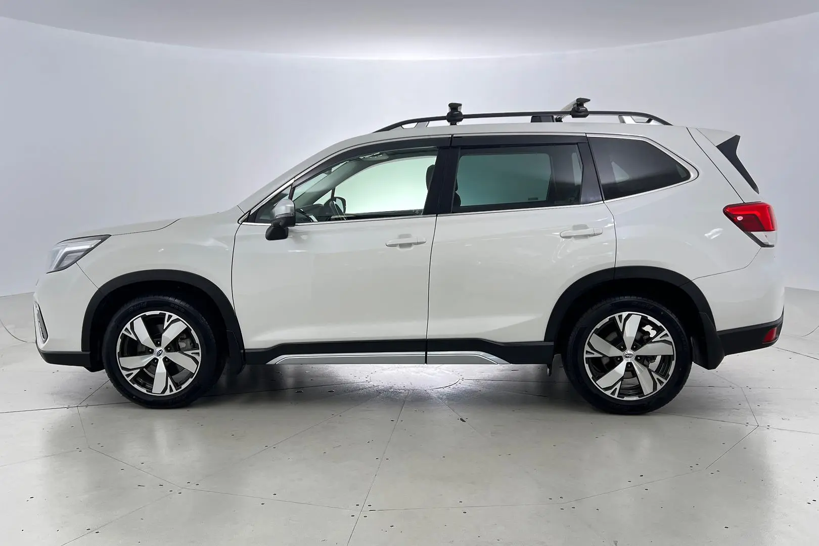 2021 Subaru Forester Gallery Image 7