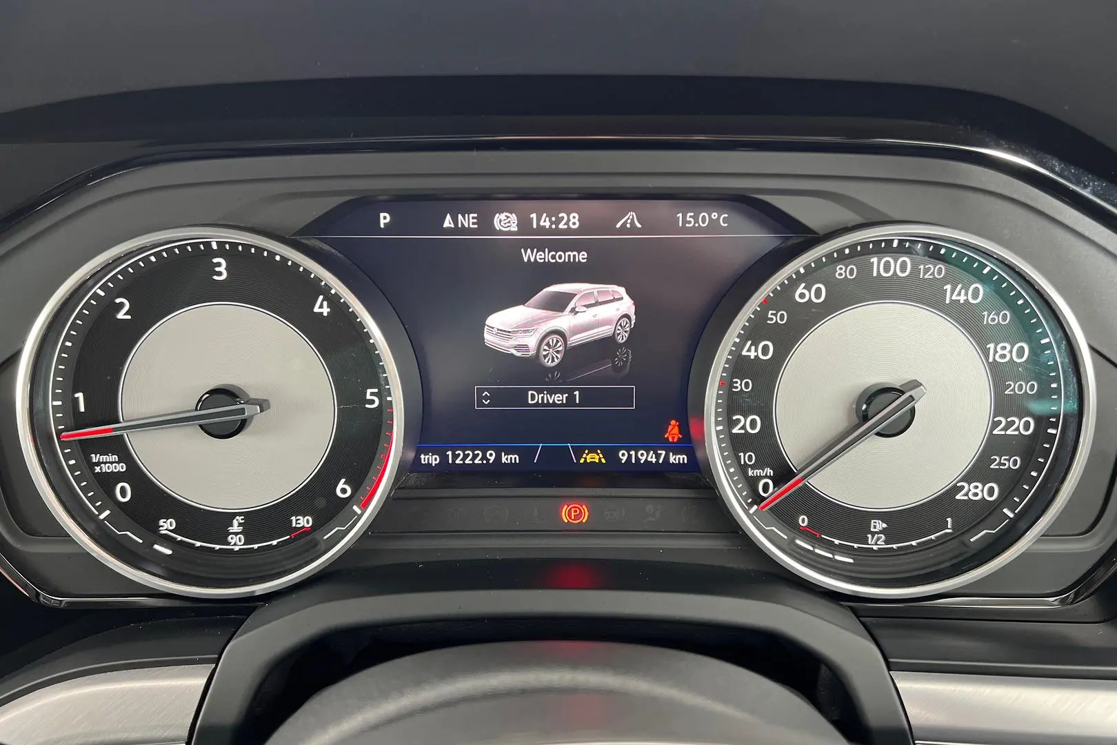 2020 Volkswagen Touareg Gallery Image 20