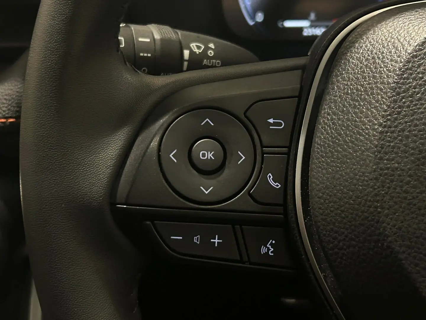 2024 Toyota RAV4 Gallery Image 20