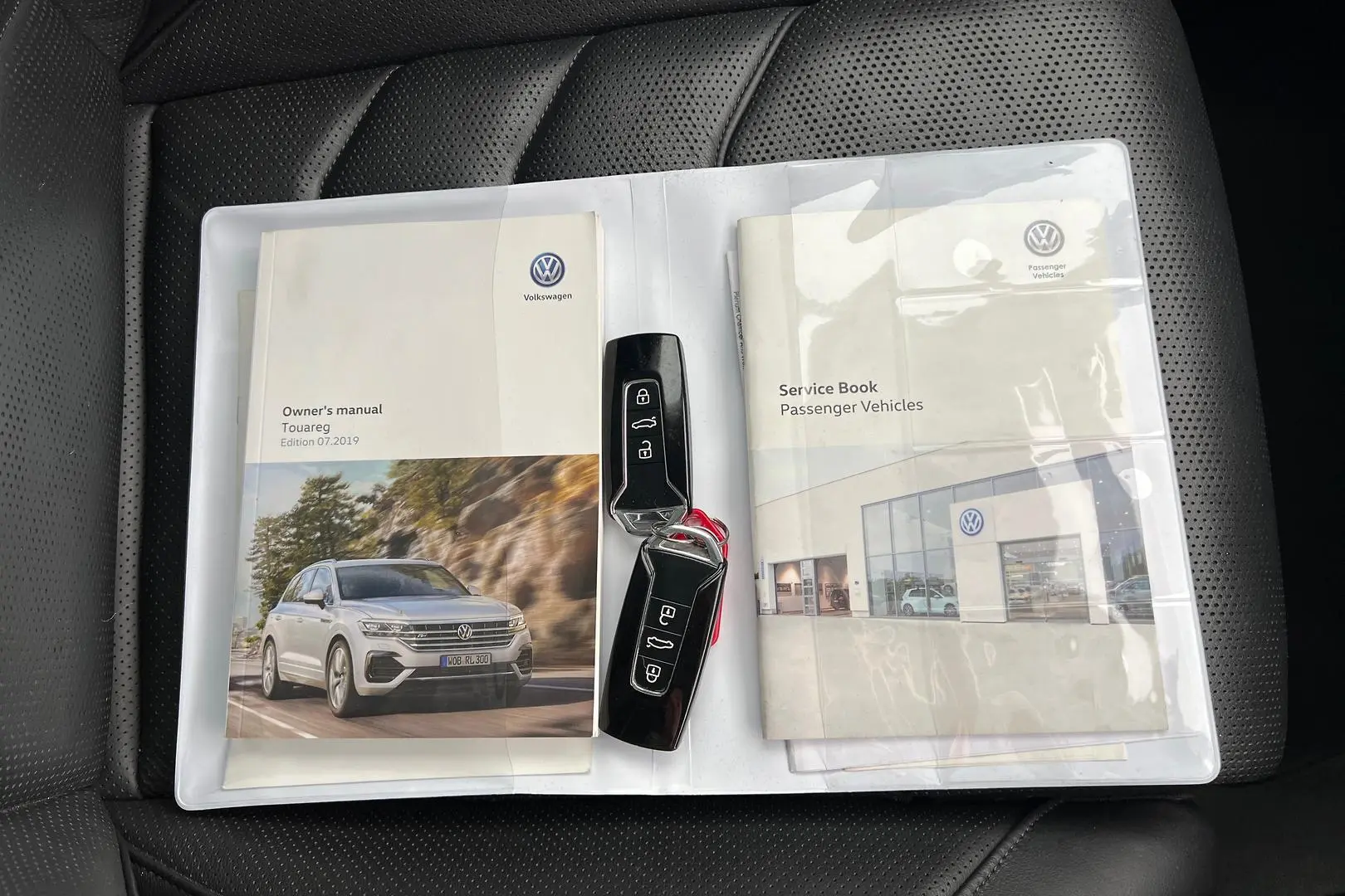 2020 Volkswagen Touareg Gallery Image 23