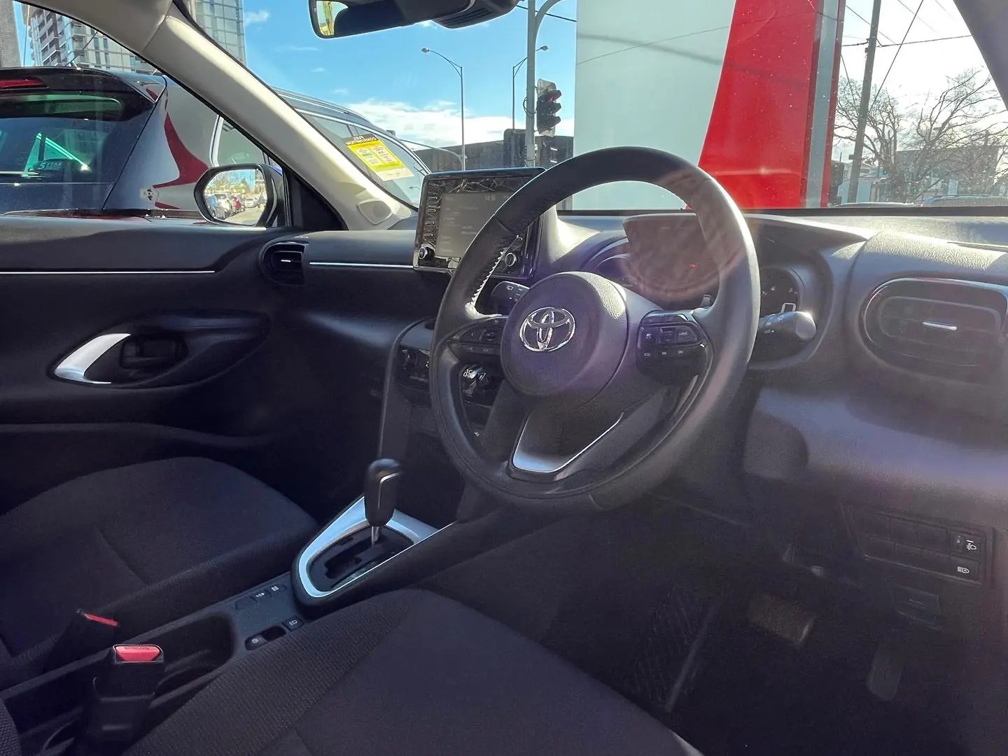 2021 Toyota Yaris Cross Gallery Image 11