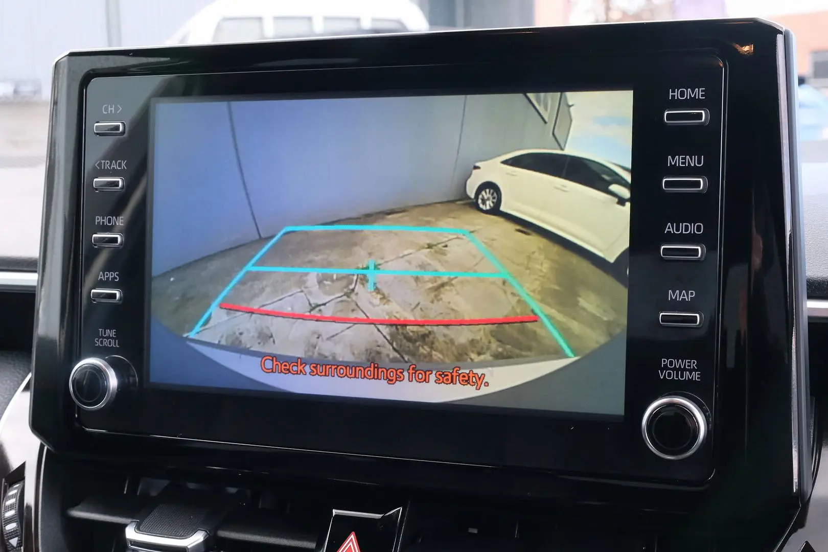 2018 Toyota Corolla Gallery Image 9