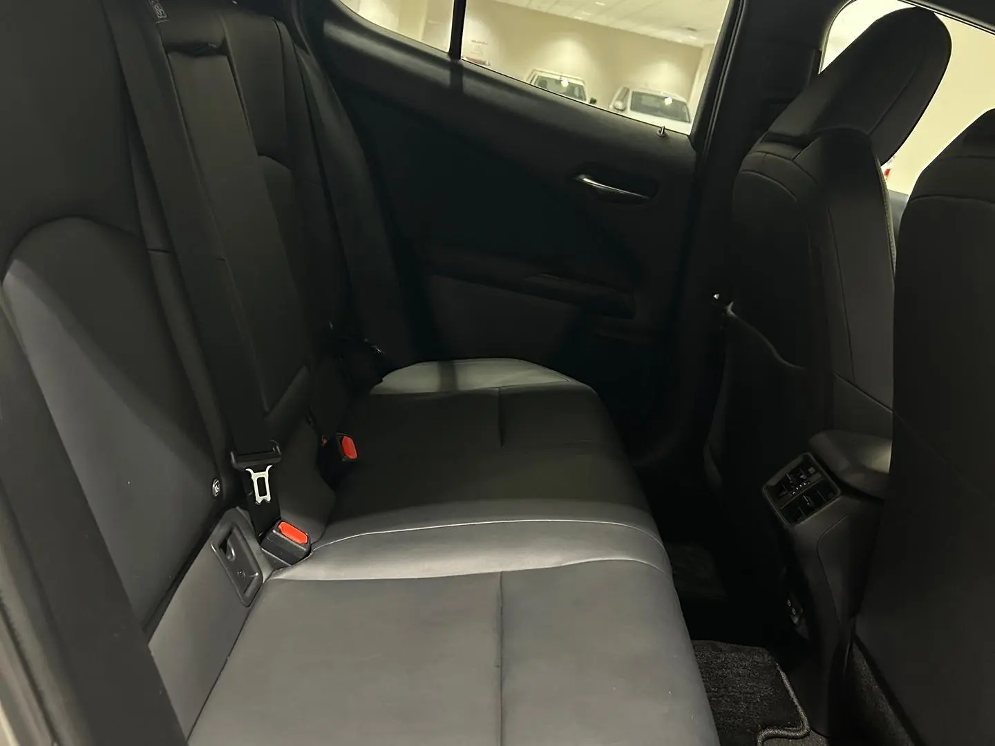 2023 Lexus UX Gallery Image 13