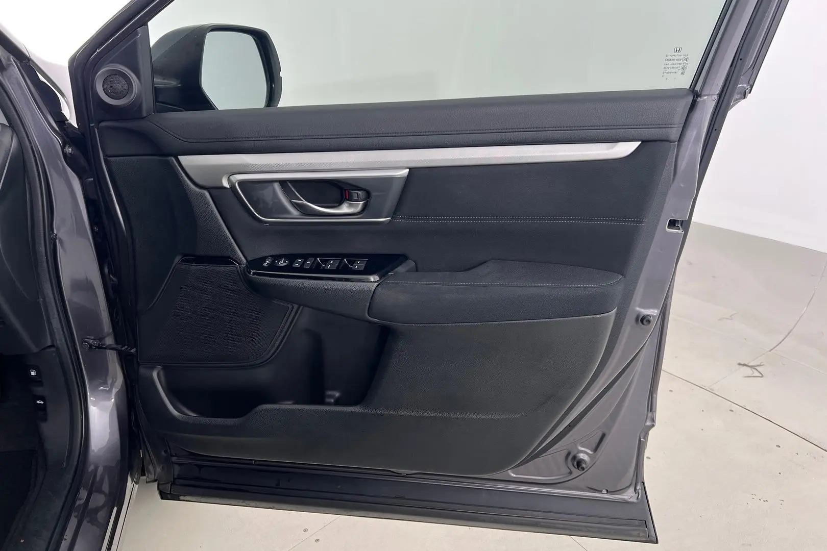 2018 Honda CR-V Gallery Image 10