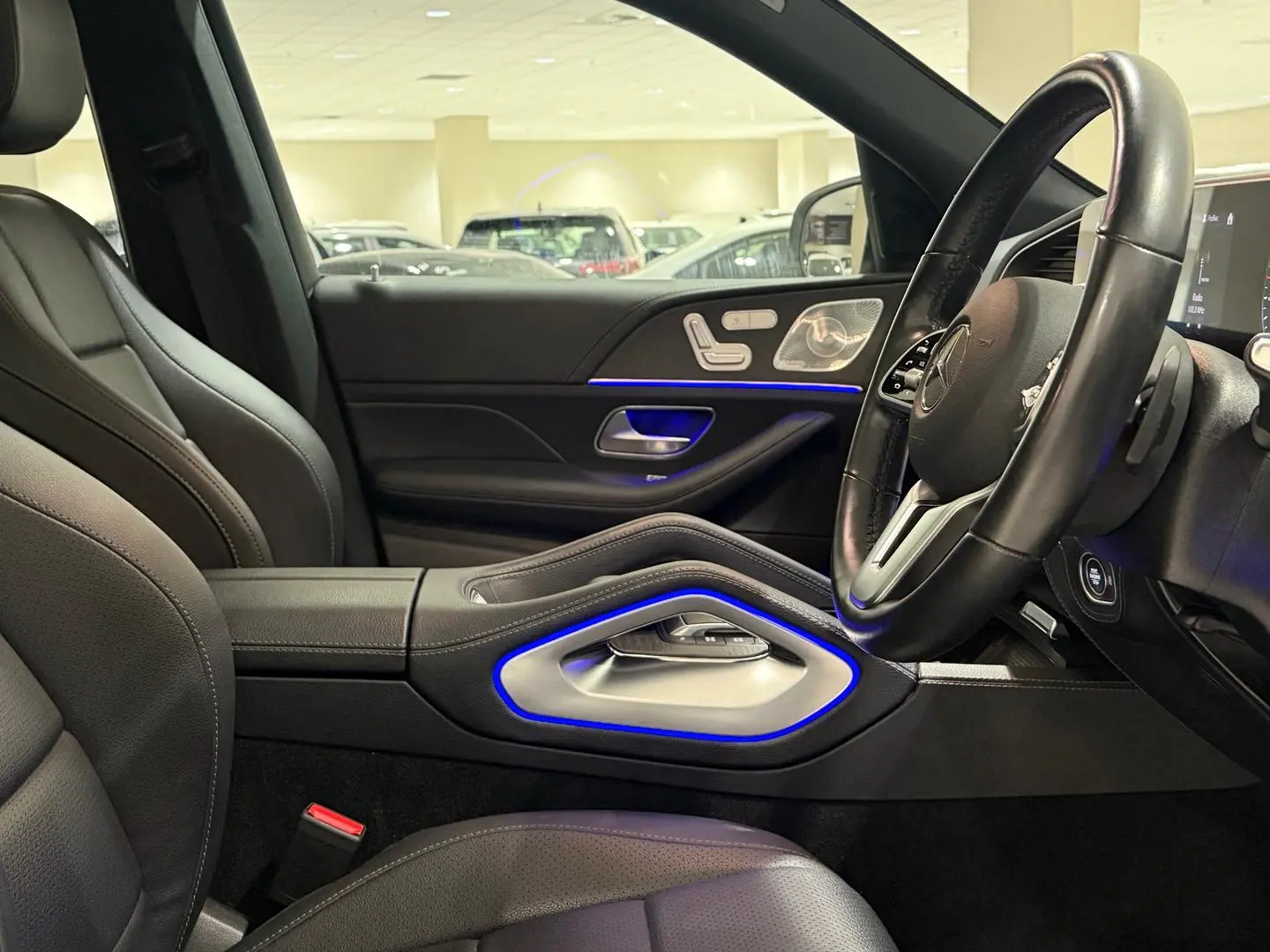 2021 Mercedes-Benz GLE-Class Gallery Image 11