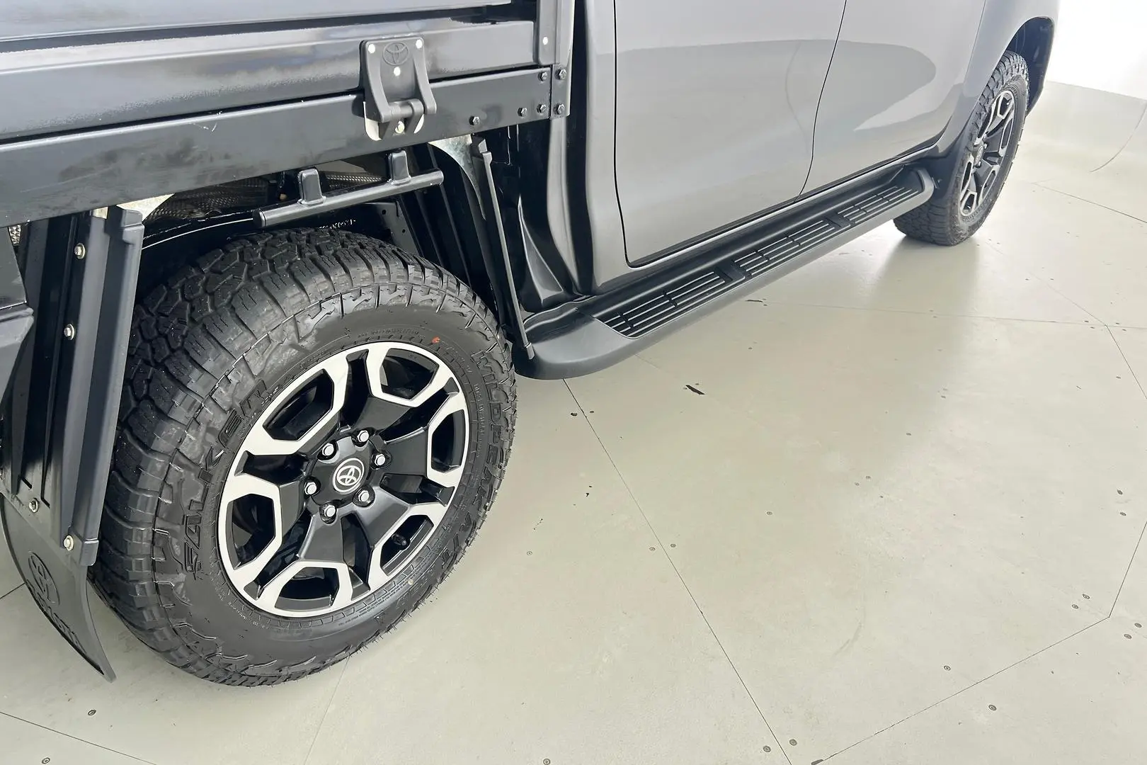 2022 Toyota Hilux Gallery Image 12