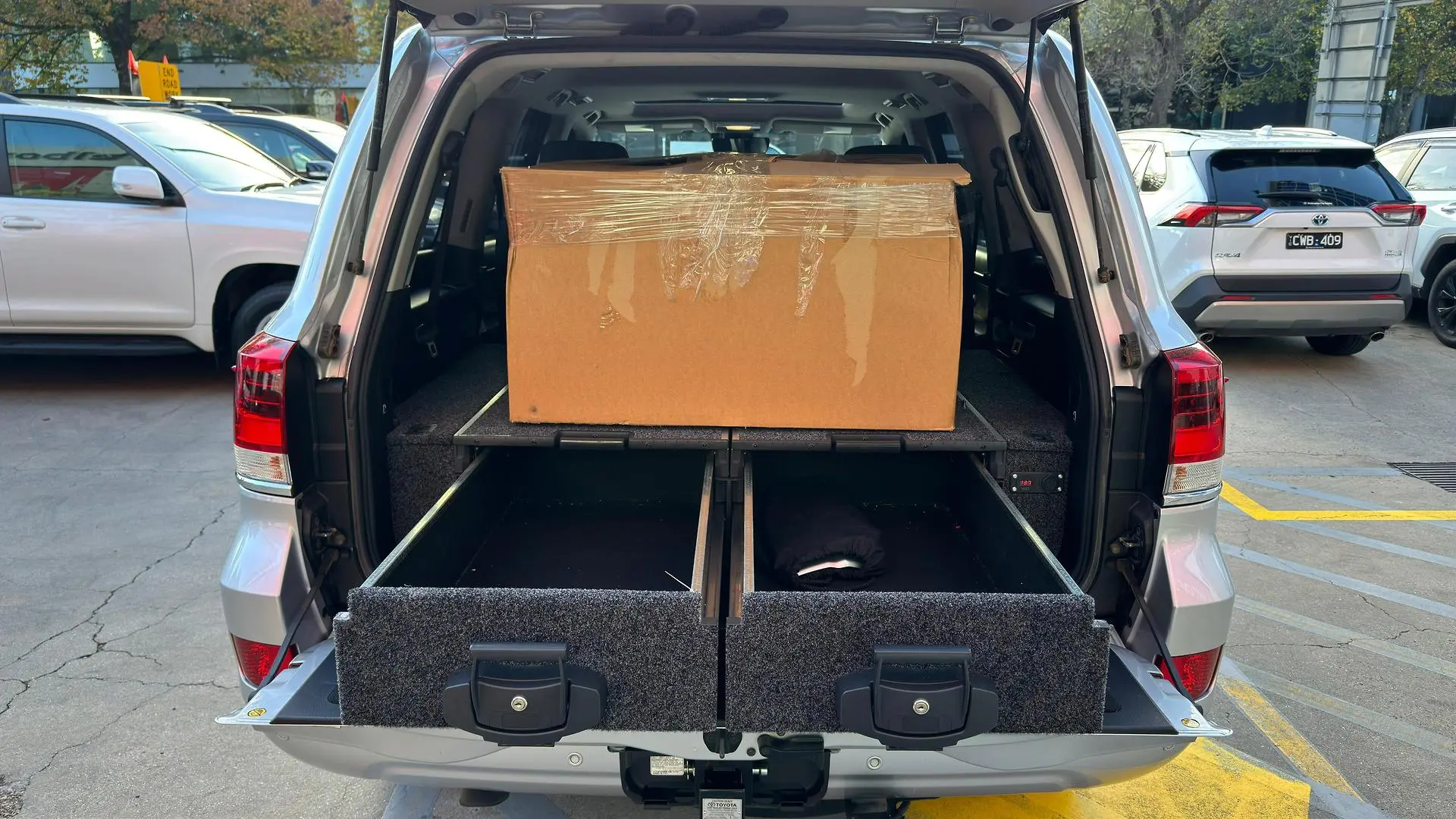 2020 Toyota Landcruiser Gallery Image 24