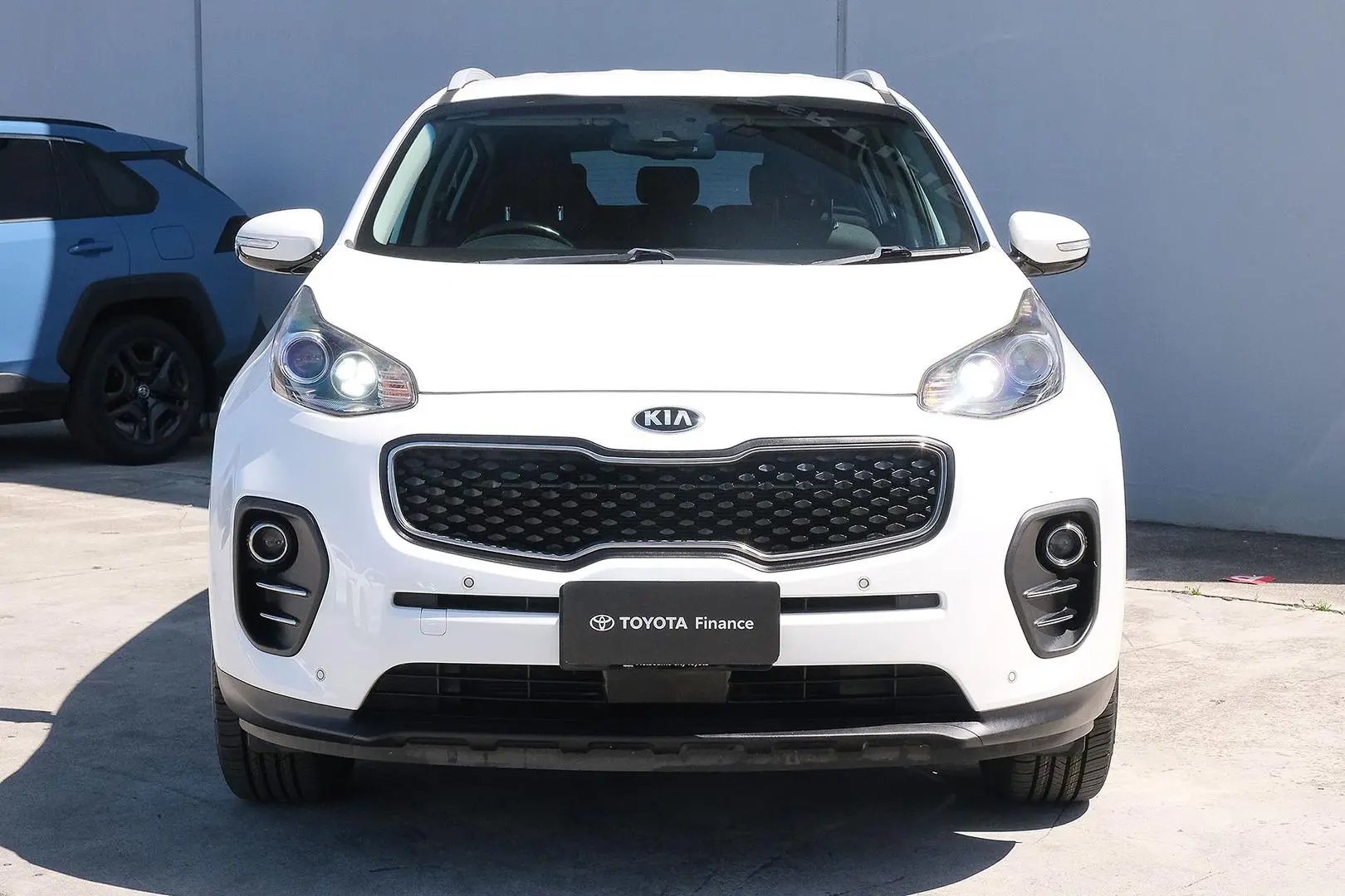 2018 Kia Sportage Gallery Image 3