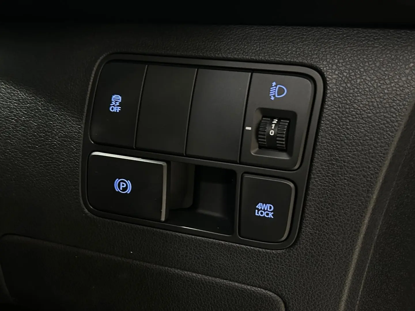 2022 Hyundai STARIA Gallery Image 25