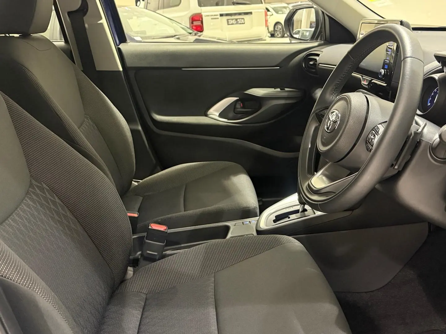 2023 Toyota Yaris Cross Gallery Image 12