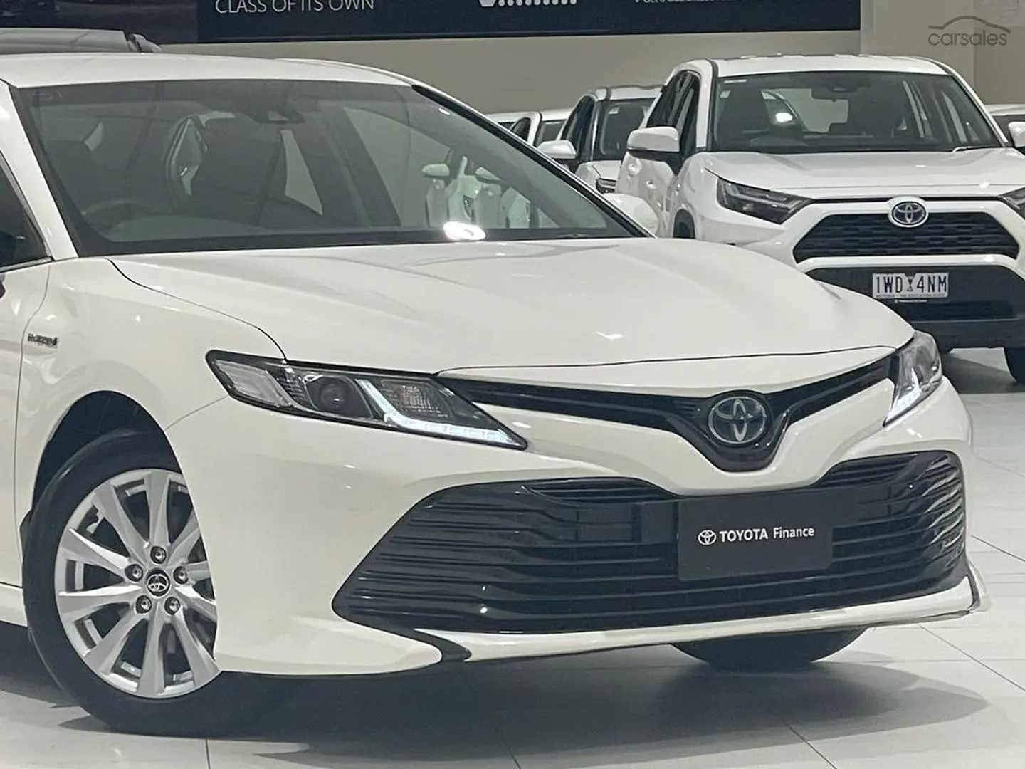 2018 Toyota Camry Image 3