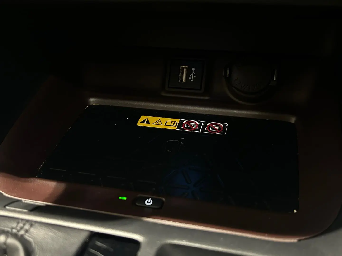 2024 Toyota RAV4 Gallery Image 25