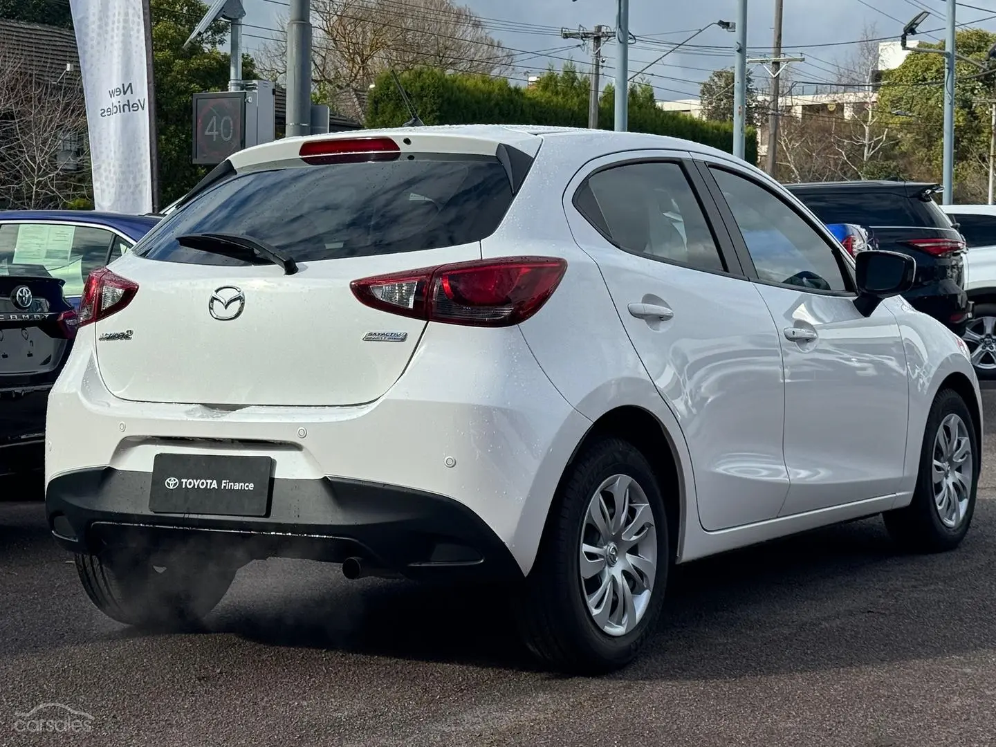 2016 Mazda 2 Image 4