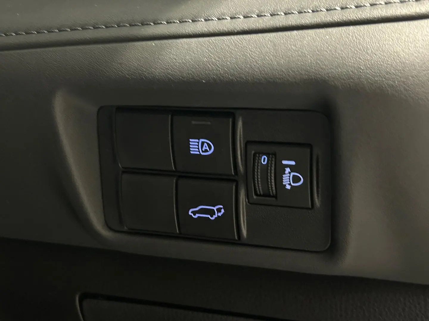 2021 Toyota Kluger Gallery Image 28