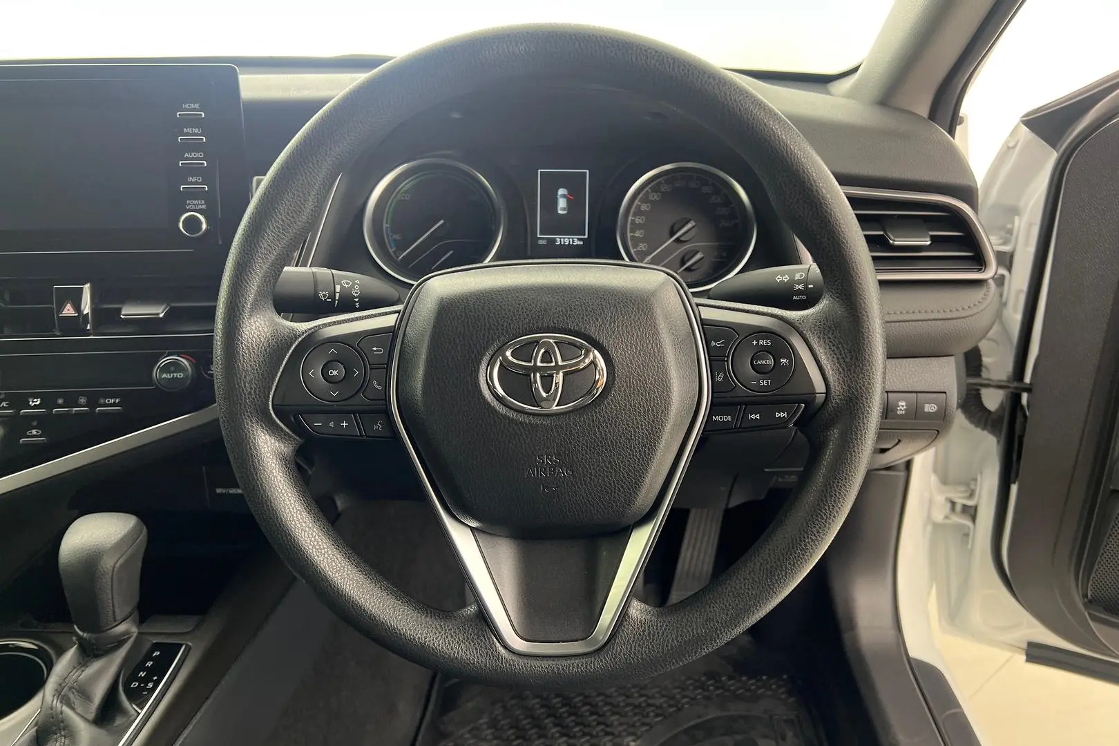 2021 Toyota Camry Gallery Image 14