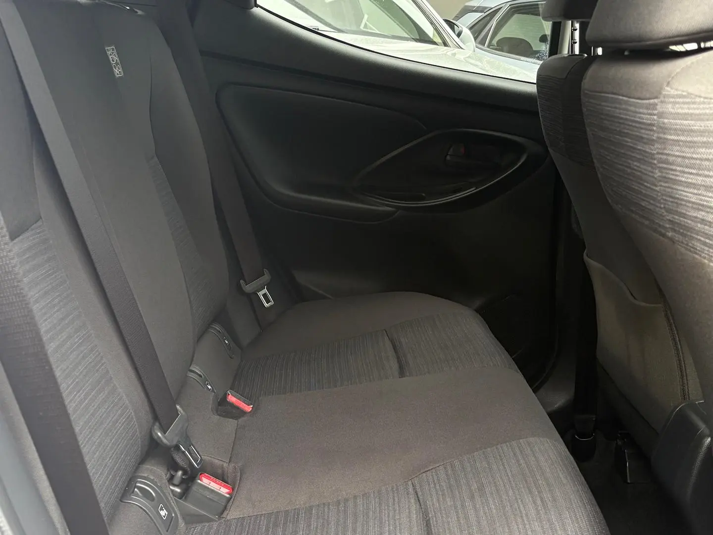 2022 Toyota Yaris Gallery Image 13