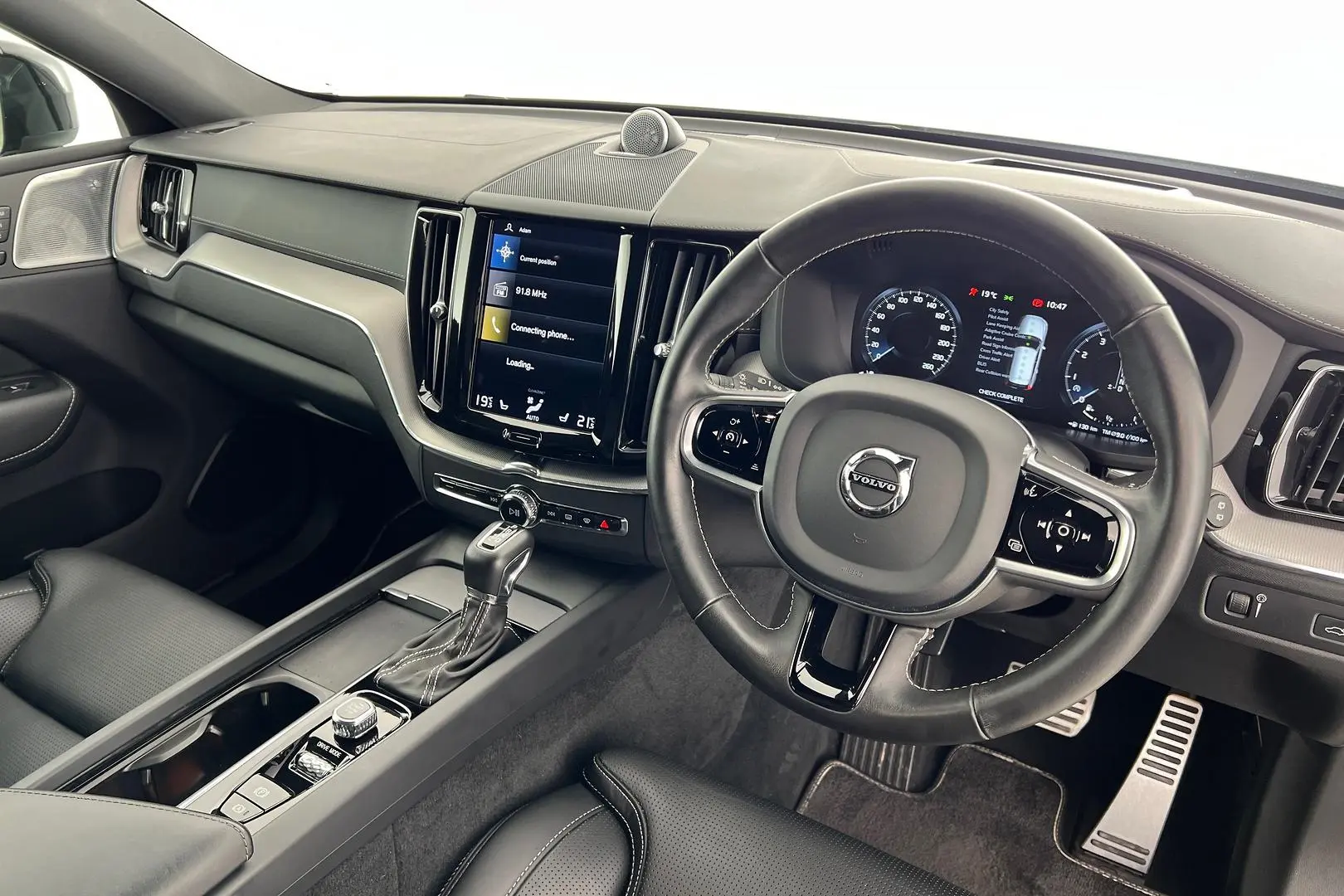 2021 Volvo Xc60 Gallery Image 3