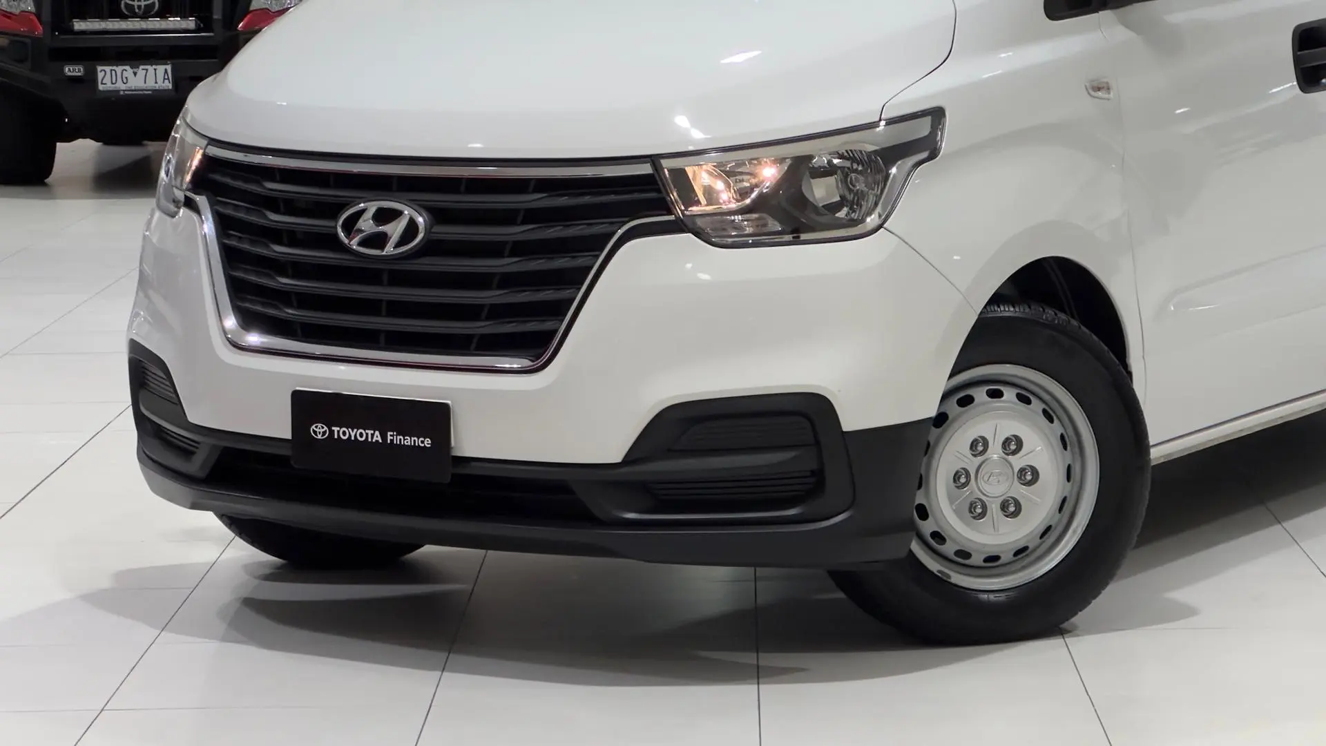 2021 Hyundai iLoad Gallery Image 7