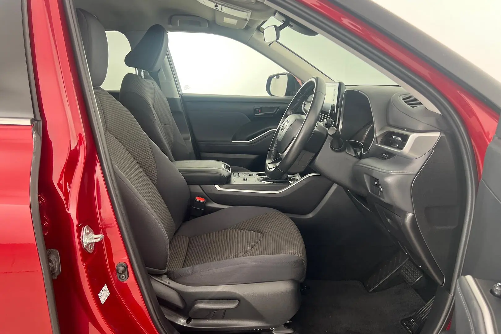 2022 Toyota Kluger Gallery Image 11