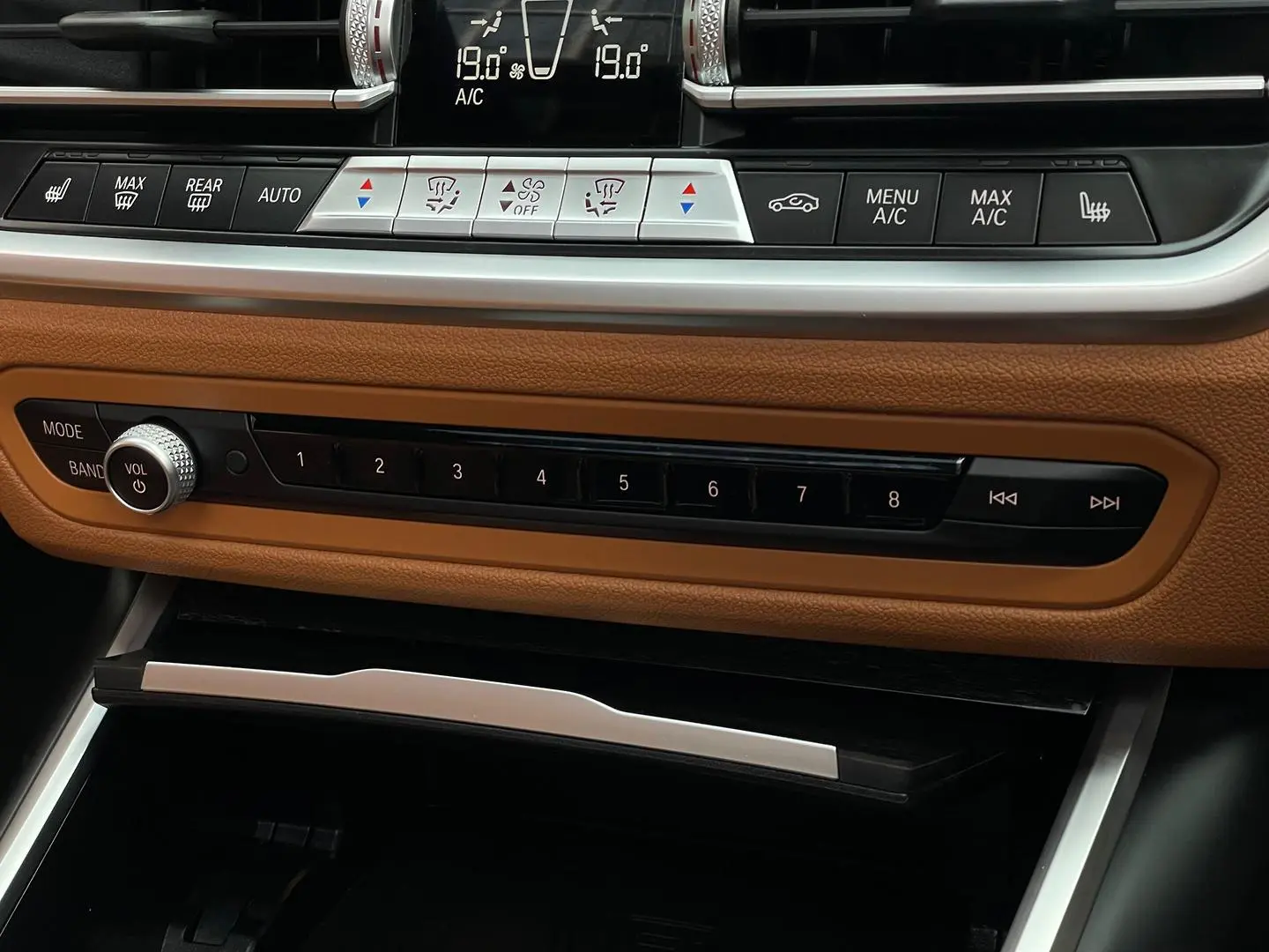2021 BMW 3 Series Gallery Image 24