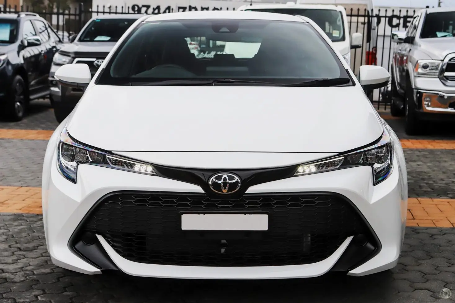 2022 Toyota Corolla Gallery Image 2