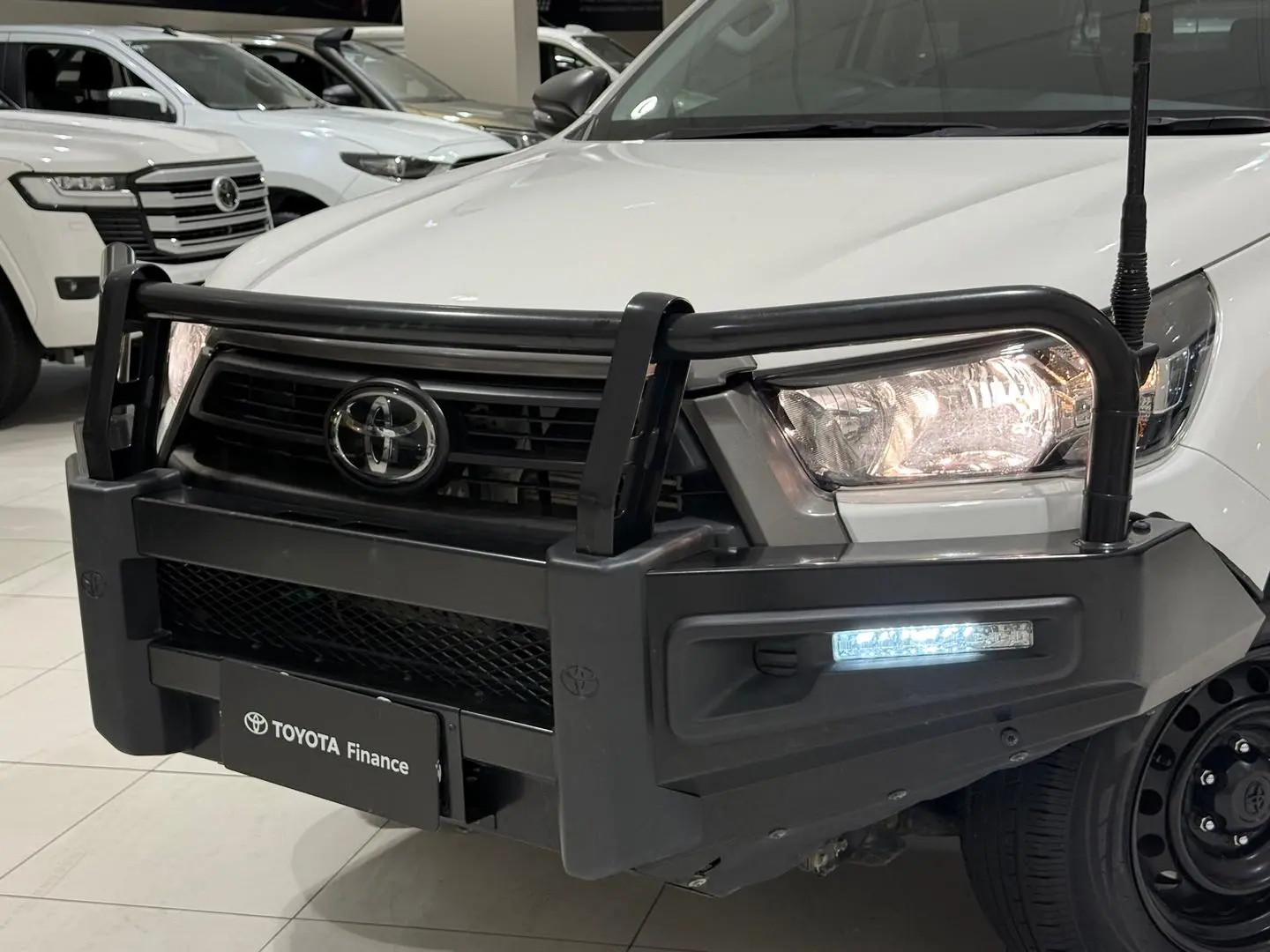 2022 Toyota Hilux Gallery Image 11