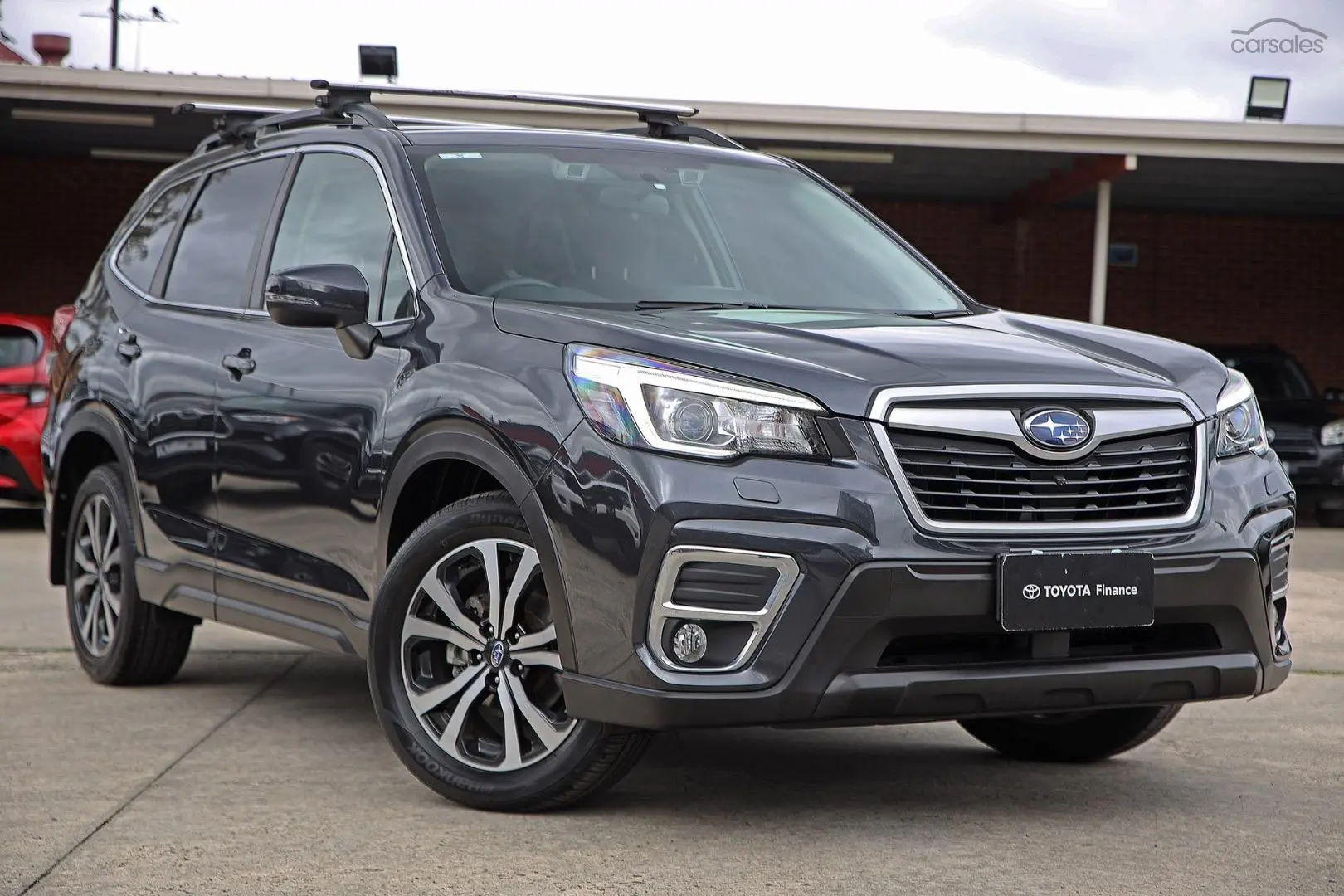 2019 Subaru Forester Image 1