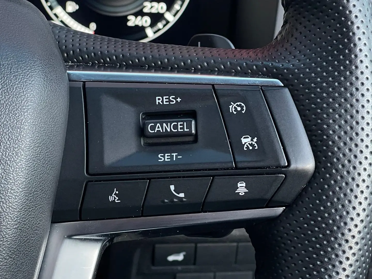 2022 Mitsubishi Outlander Gallery Image 21