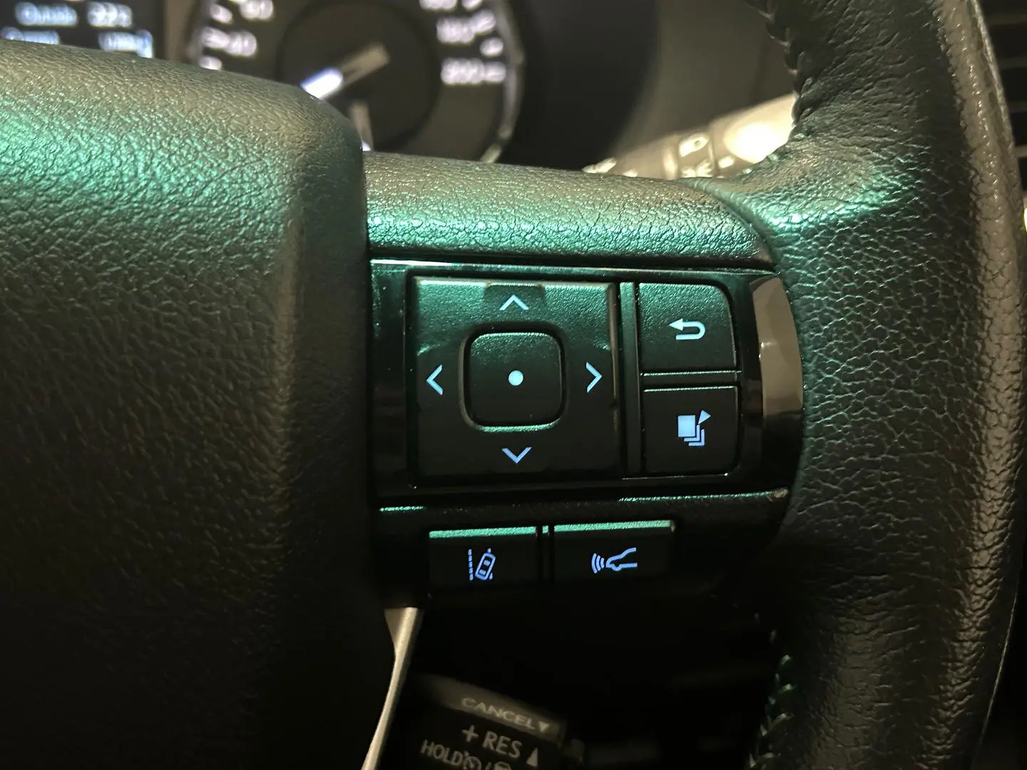 2021 Toyota Hilux Gallery Image 21