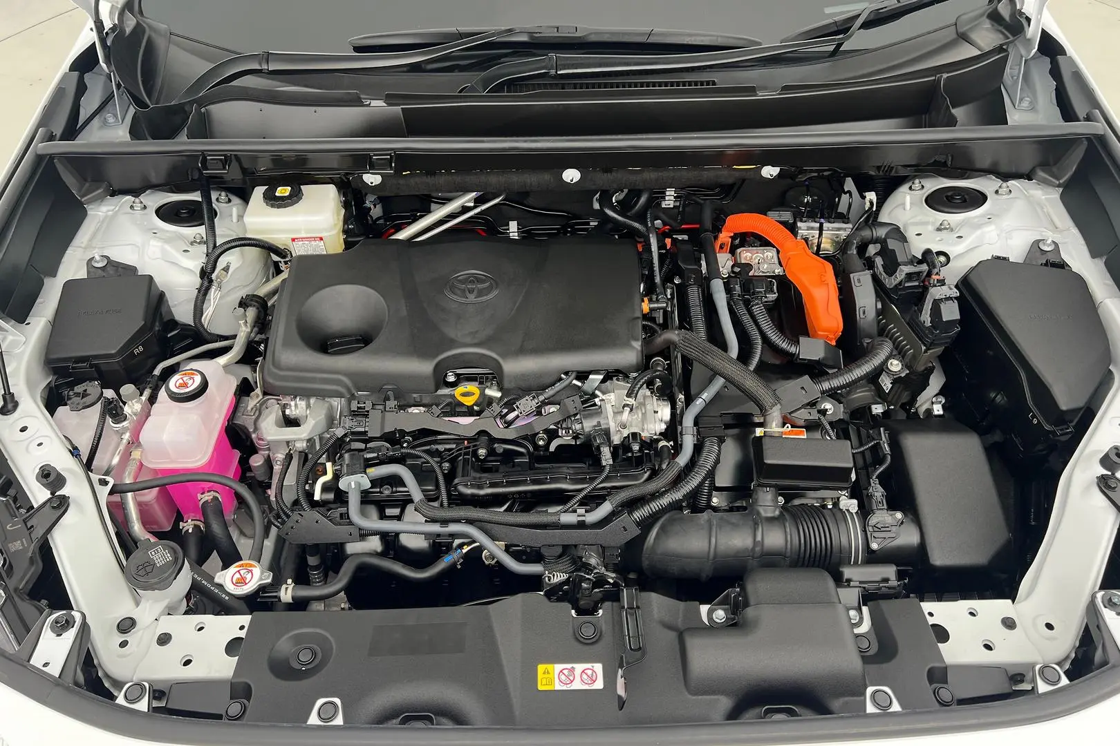 2023 Toyota RAV4 Gallery Image 23