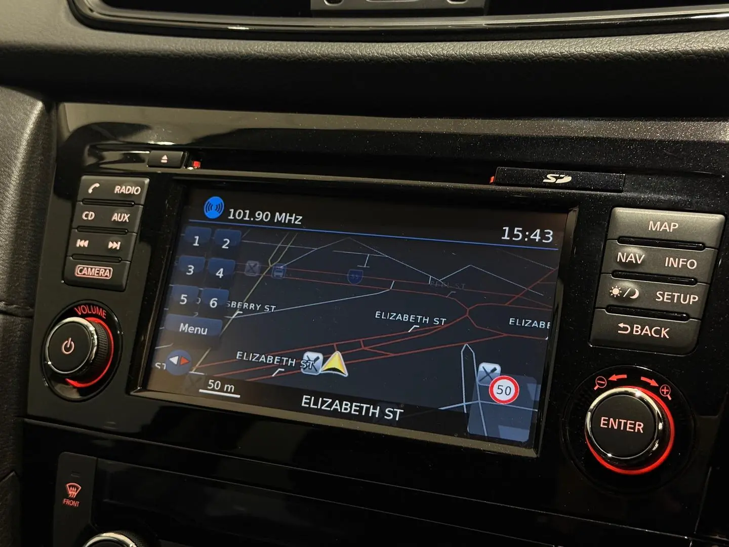 2020 Nissan X-TRAIL Gallery Image 15