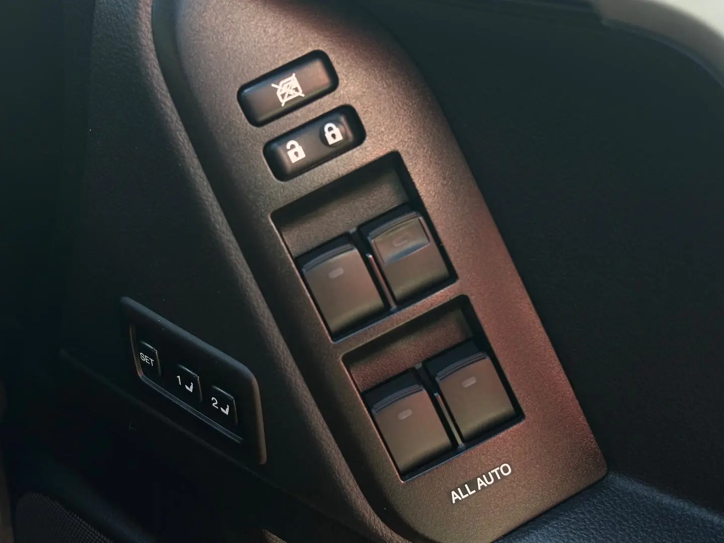 2022 Toyota Landcruiser Prado Gallery Image 31