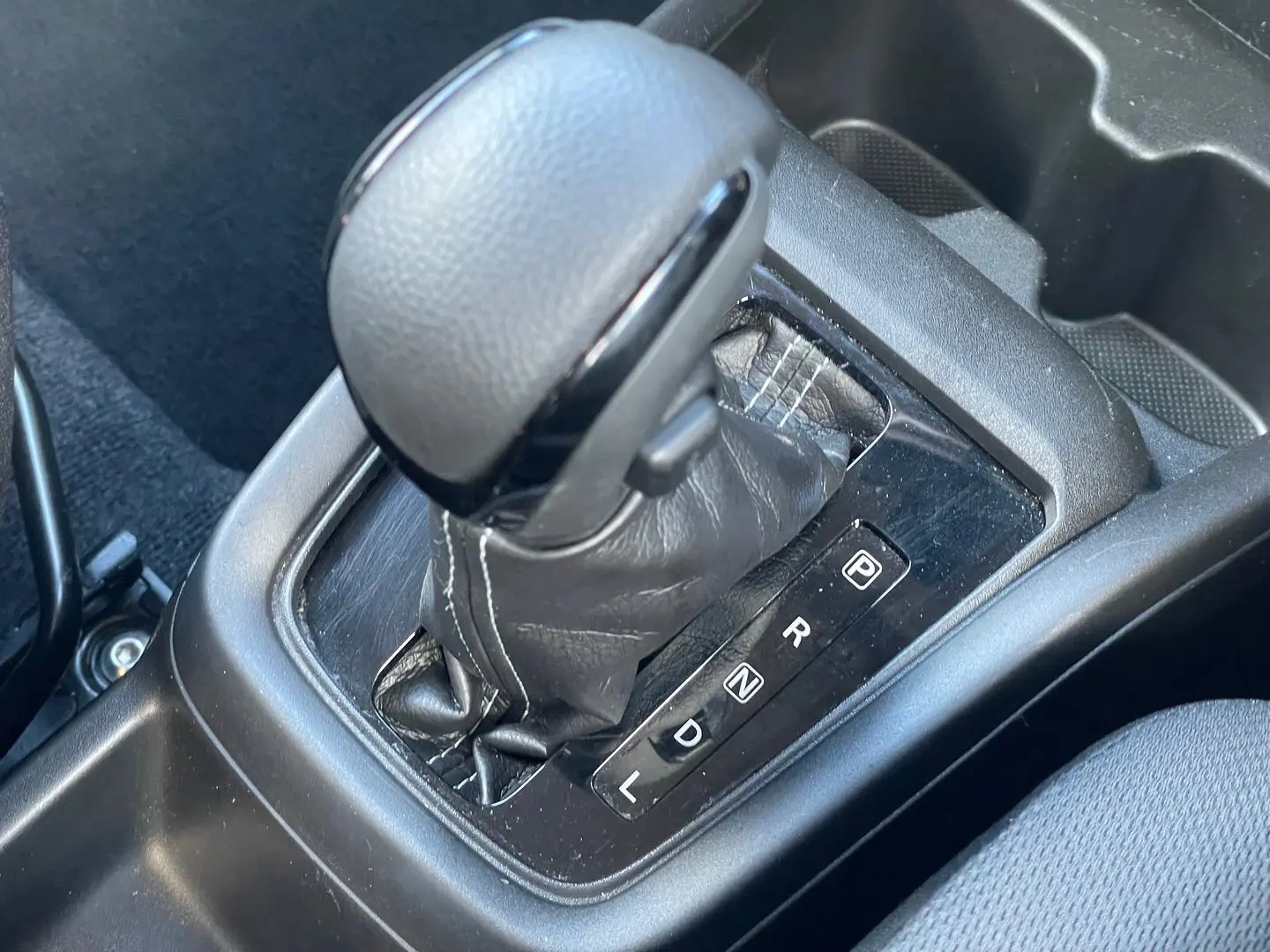 2024 Suzuki Swift Gallery Image 18
