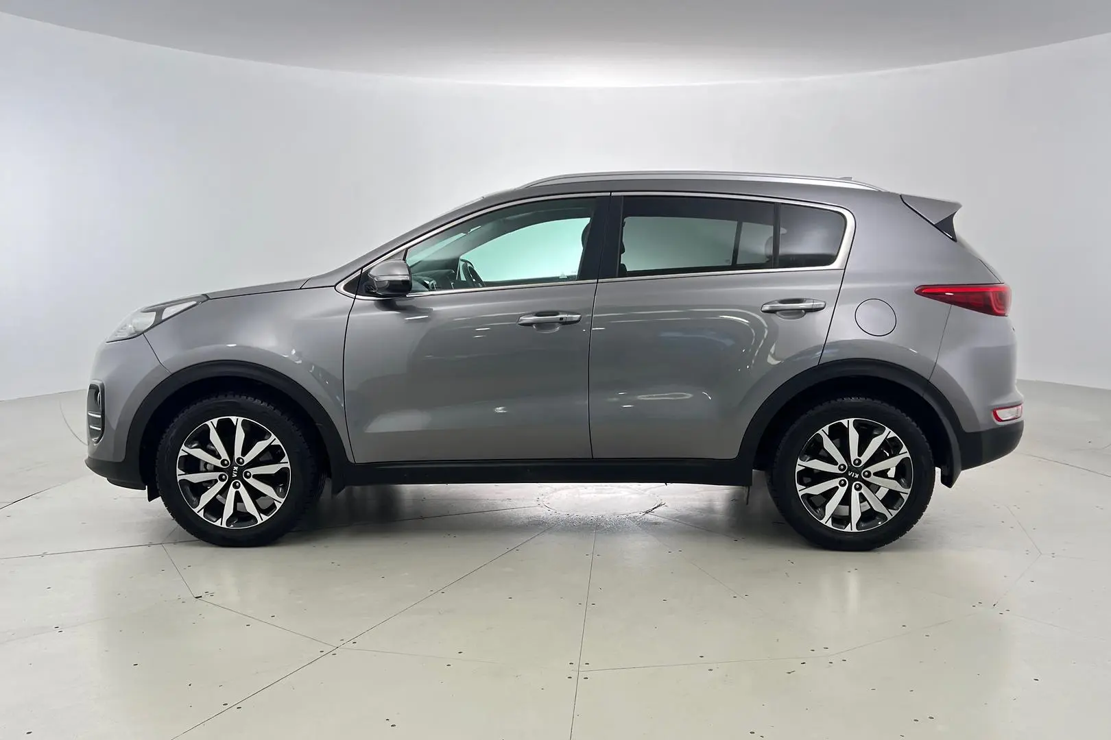 2017 Kia Sportage Gallery Image 7