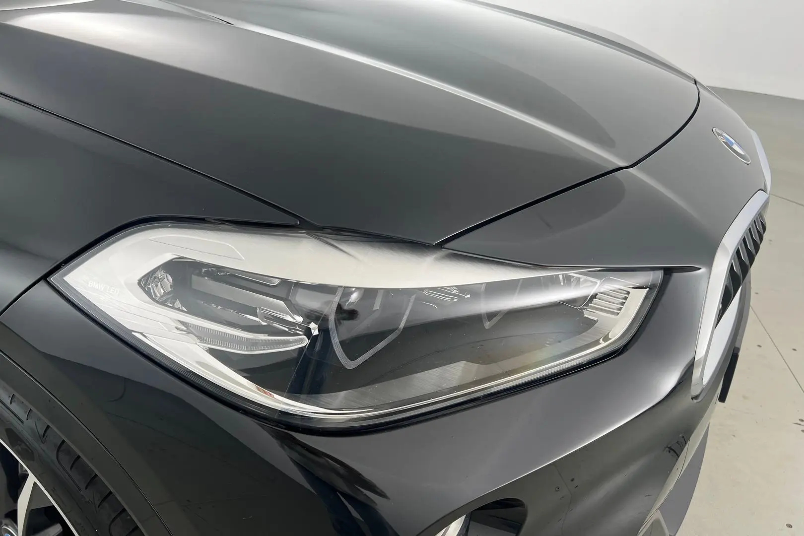 2019 BMW X2 Gallery Image 2