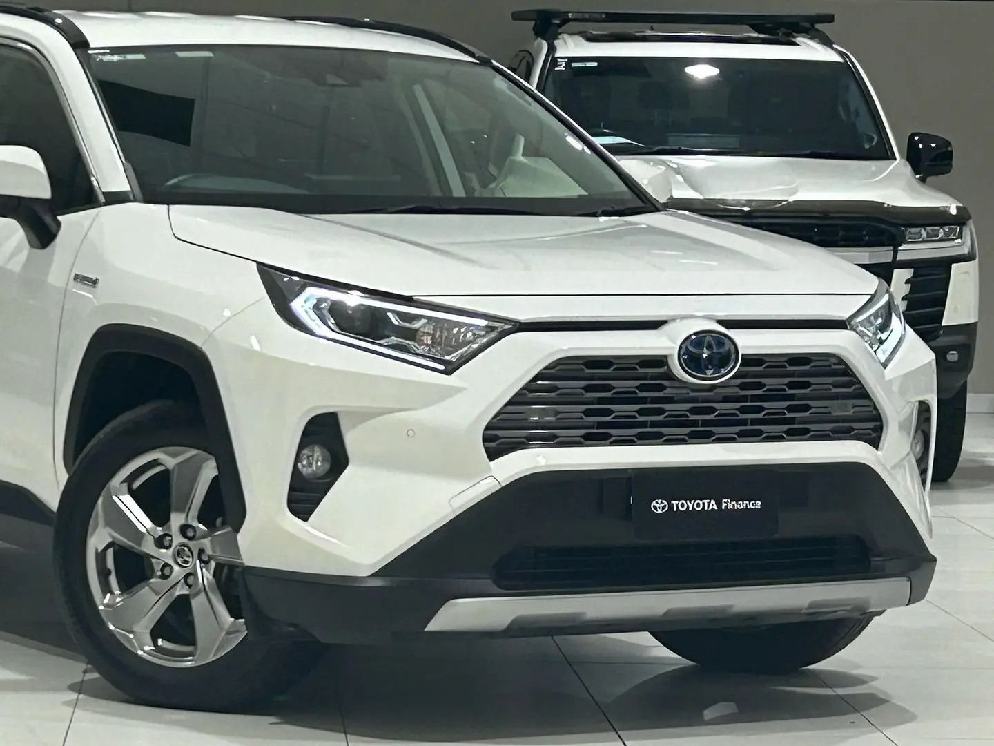 2021 Toyota RAV4 Gallery Image 2