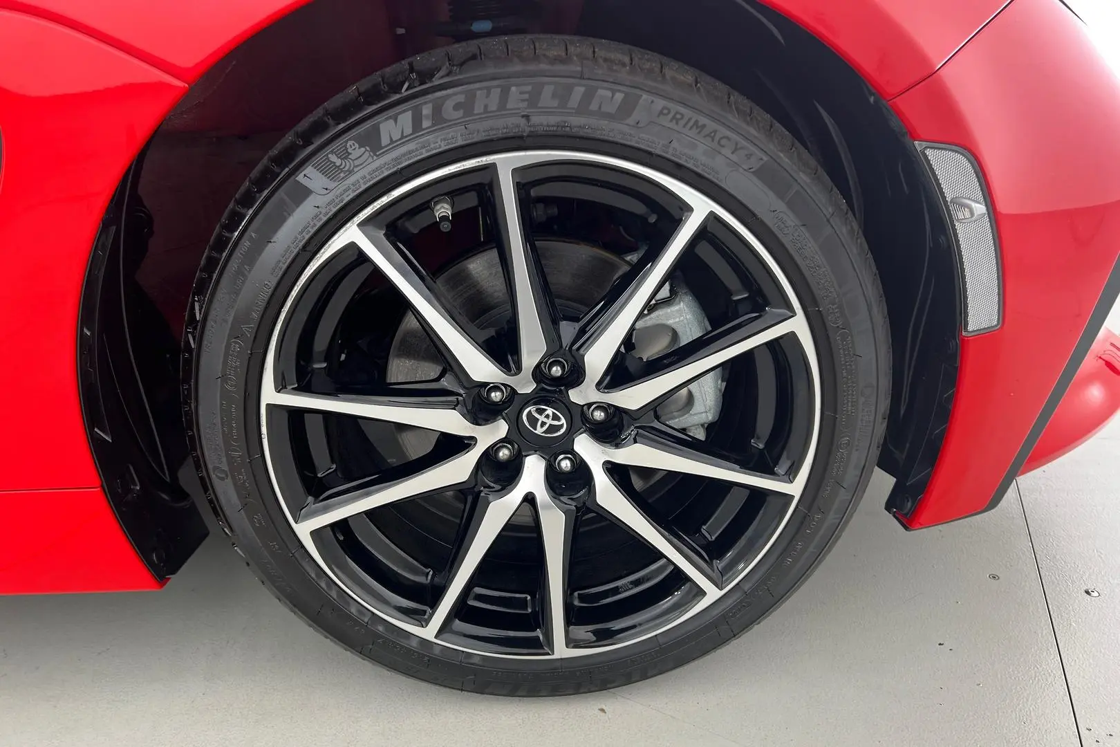 2024 Toyota GR86 Gallery Image 22