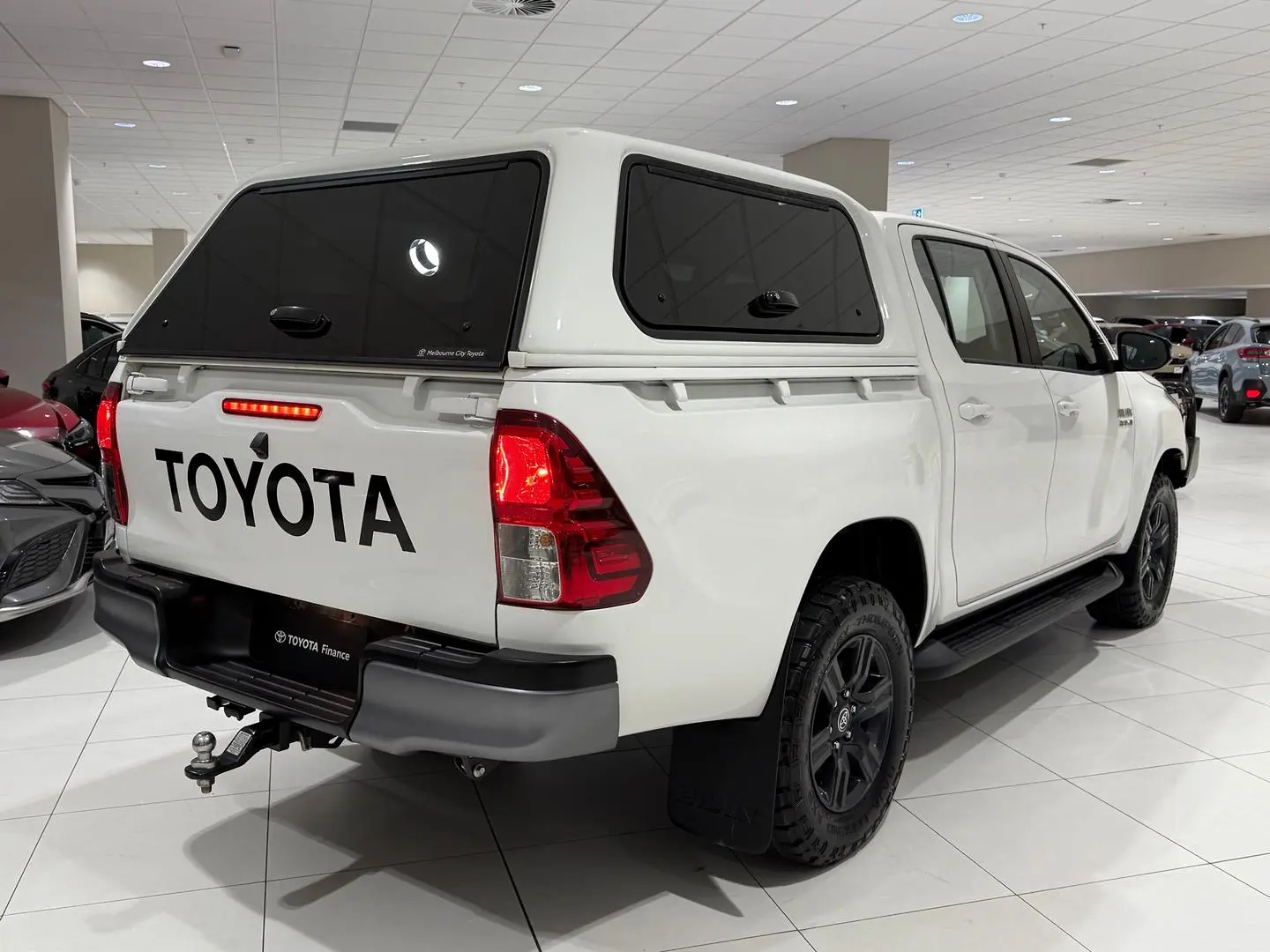 2023 Toyota Hilux Gallery Image 10