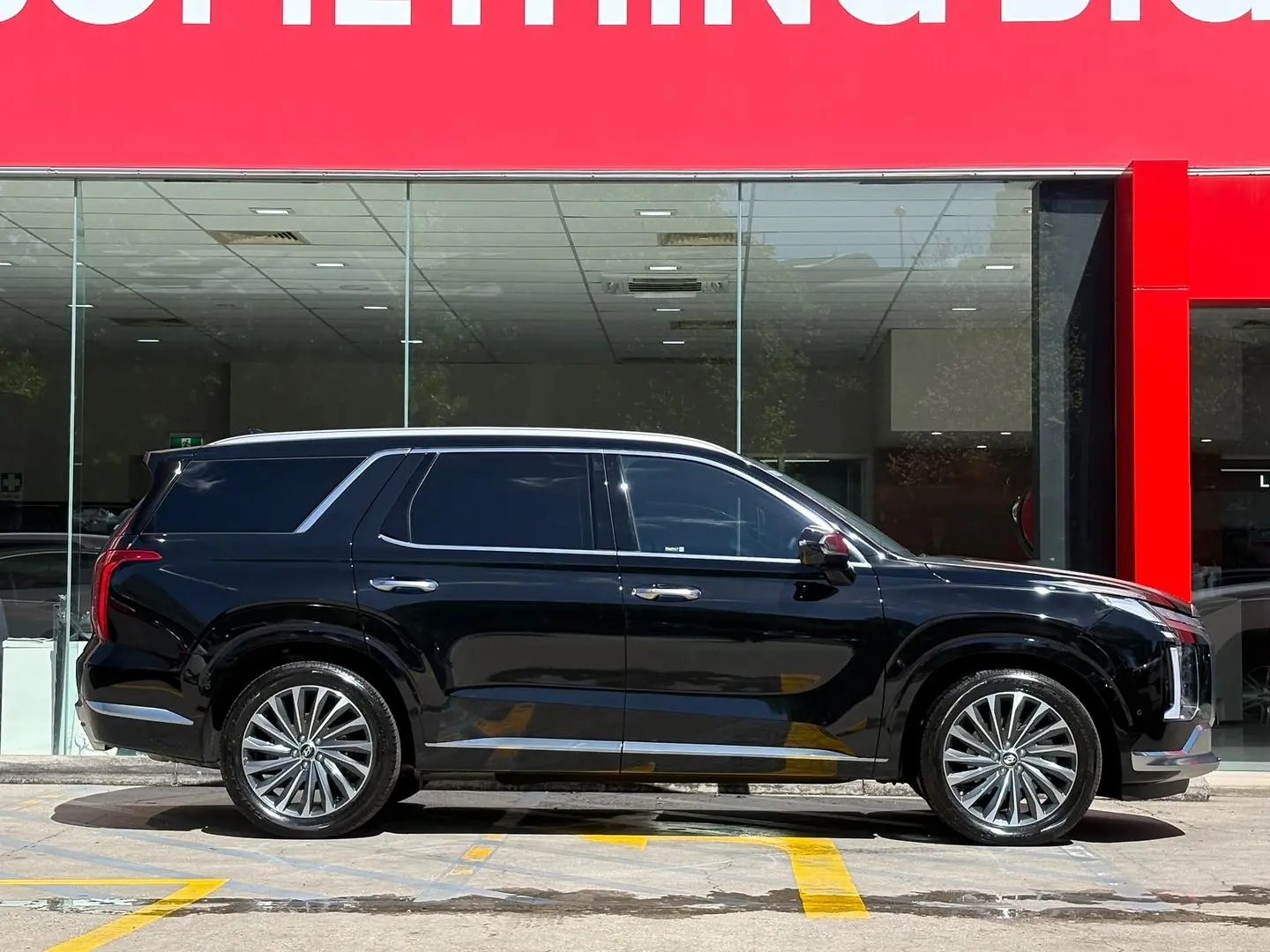 2023 Hyundai Palisade Gallery Image 4